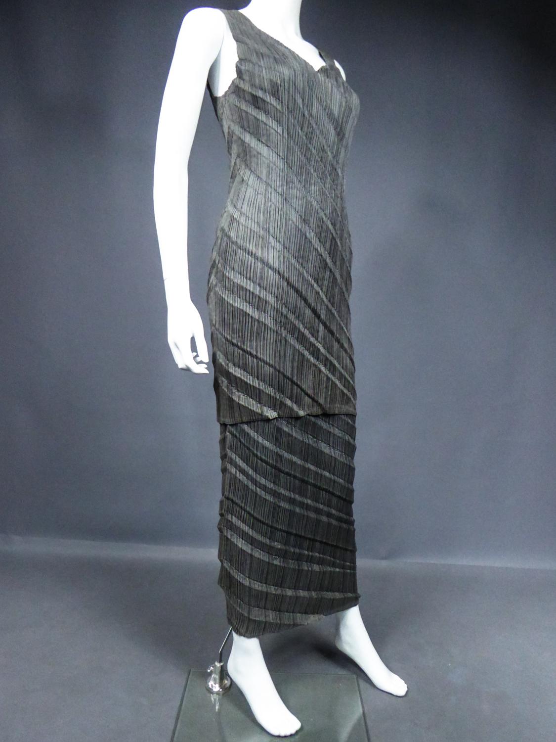 An Issey Miyake Pleated Set numbered M57-FG810 and M57-FH827 Circa 1990 4