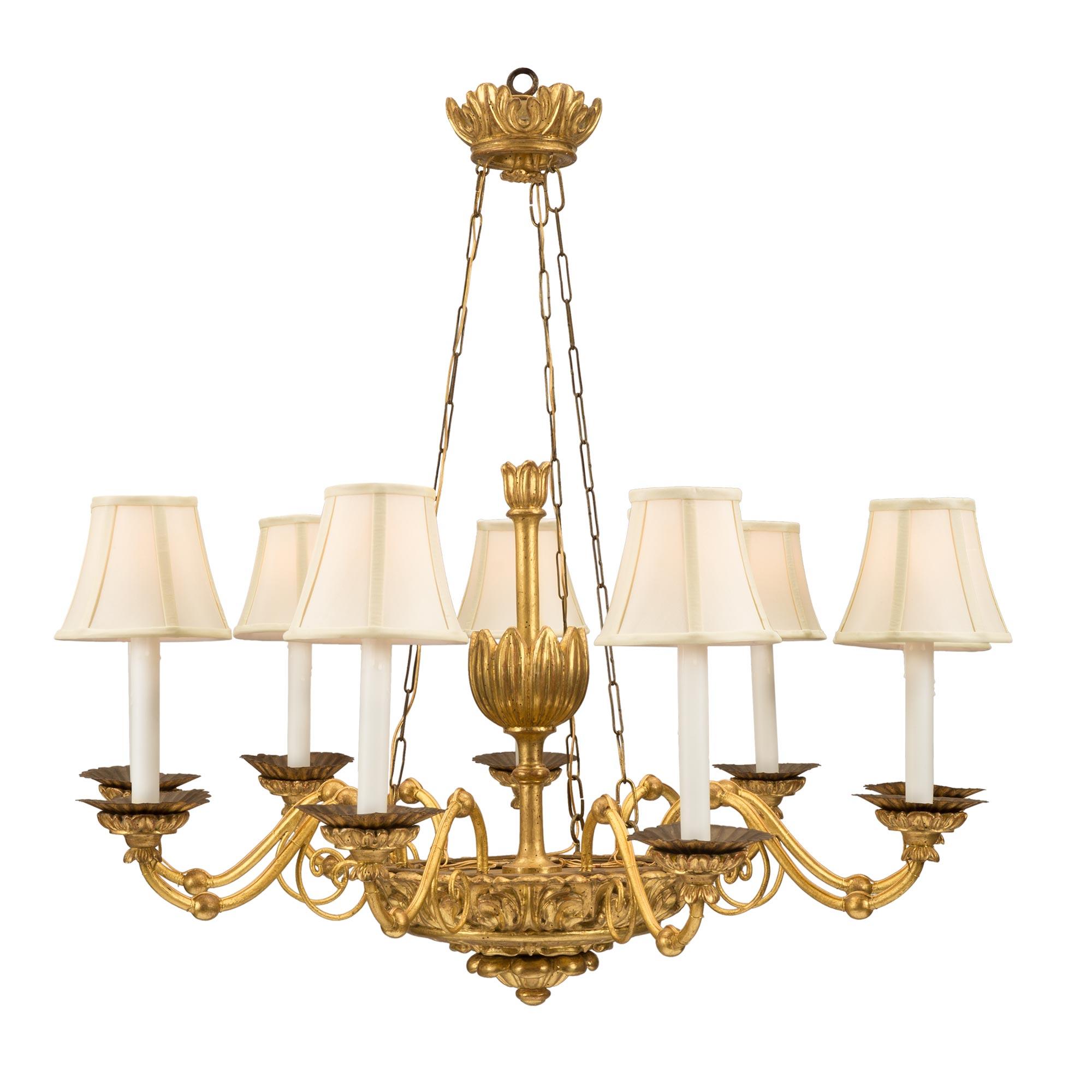 18th Century and Earlier Italian 18th Century Giltwood and Iron Nine-Arm Chandelier from Luca