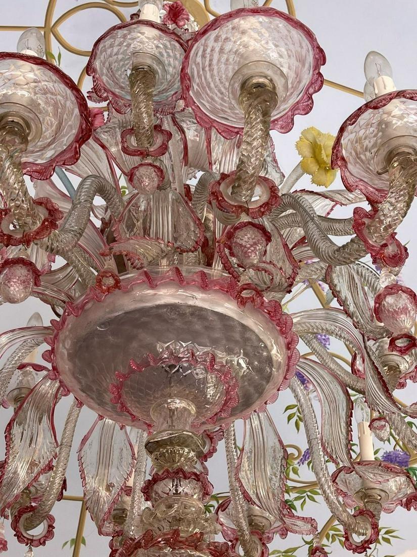Italian 19/20th C. Murano Glass and Polychrome Multi-Tier 16 Arm Chandelier For Sale 1