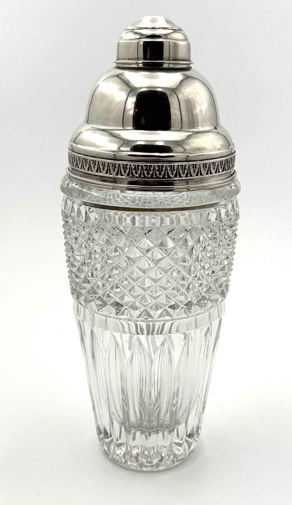 Art déco Shaker italien des années 1940 en cristal Florentine et argent par Italo Gori. en vente