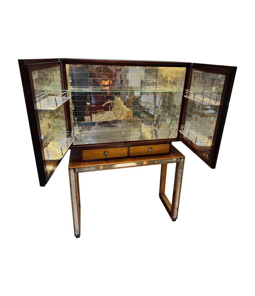 An Italian 1940s mirrored maple wood bar cabinet by Osvaldo Borsani For Sale 8