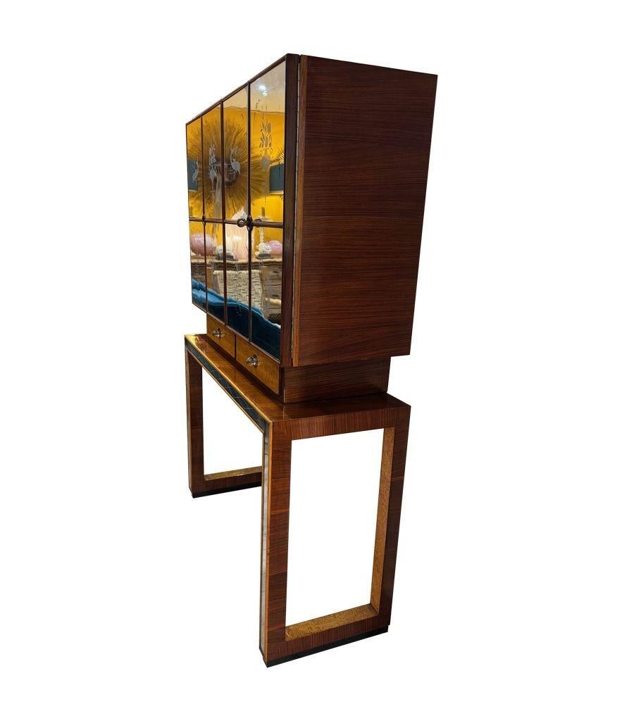An Italian 1940s mirrored maple wood bar cabinet by Osvaldo Borsani For Sale 13