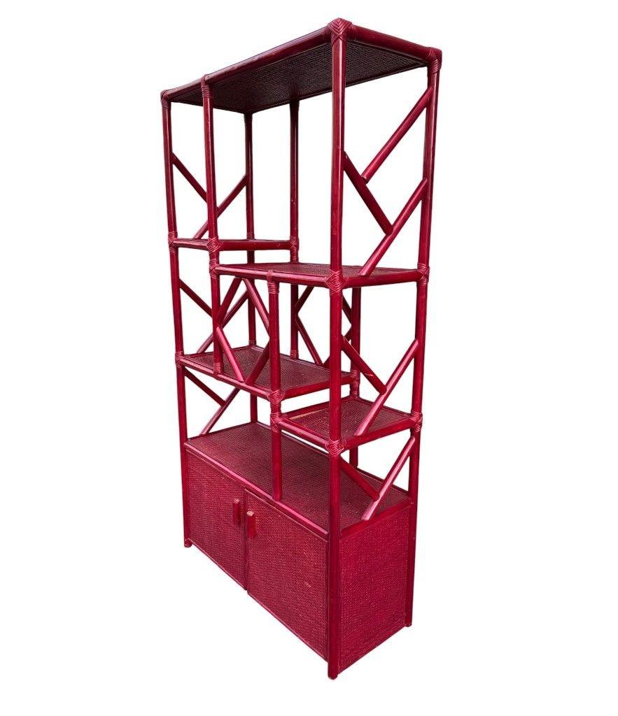 An Italian 1970s burgundy red shelving unit by Vivai del Sud For Sale 2