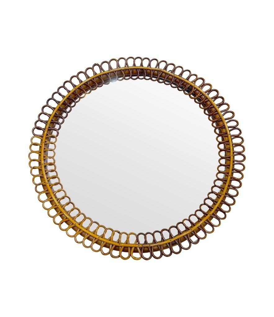 Un espejo circular italiano de bambú de los años 70, de Franco Albini para Bonacina finales del siglo XX en venta