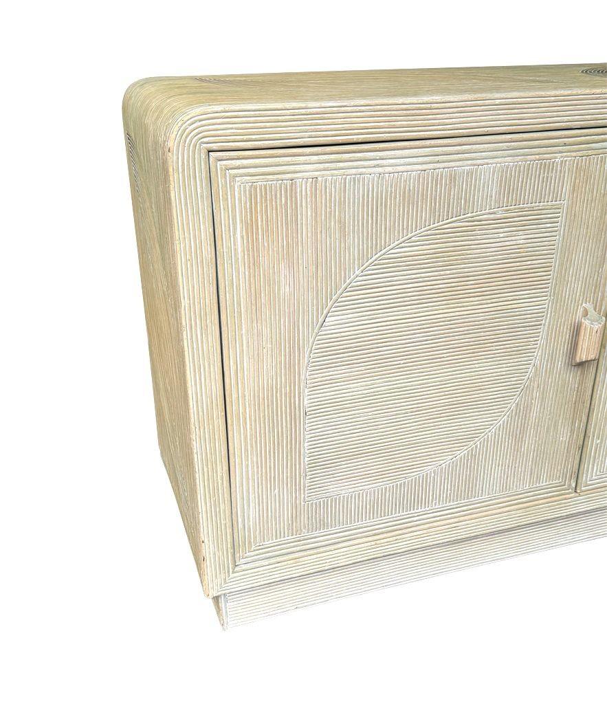An Italian 1970s pencil reed bamboo, two doors, cabinet by Vivai Del Sud in vendita 9