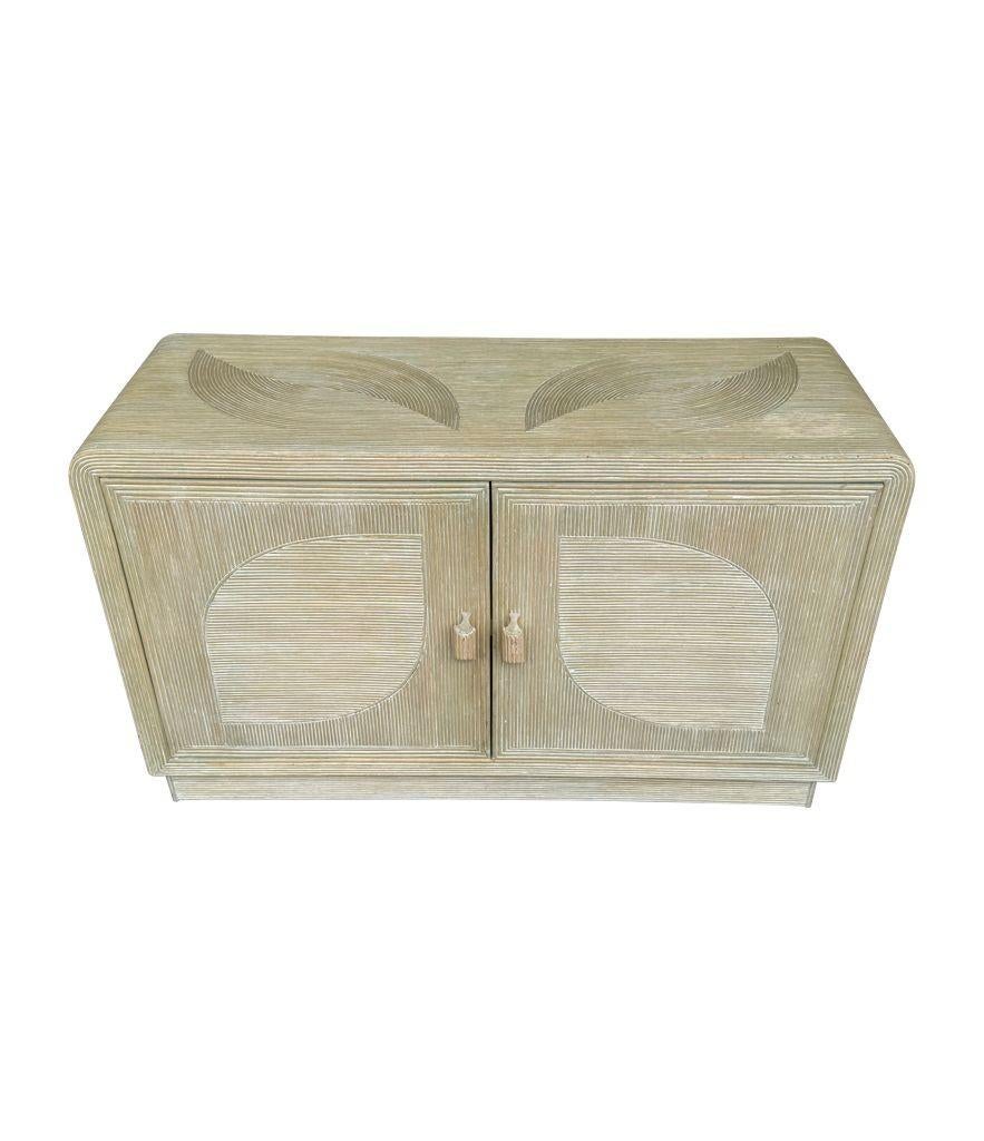 An Italian 1970s pencil reed bamboo, two doors, cabinet by Vivai Del Sud in vendita 11
