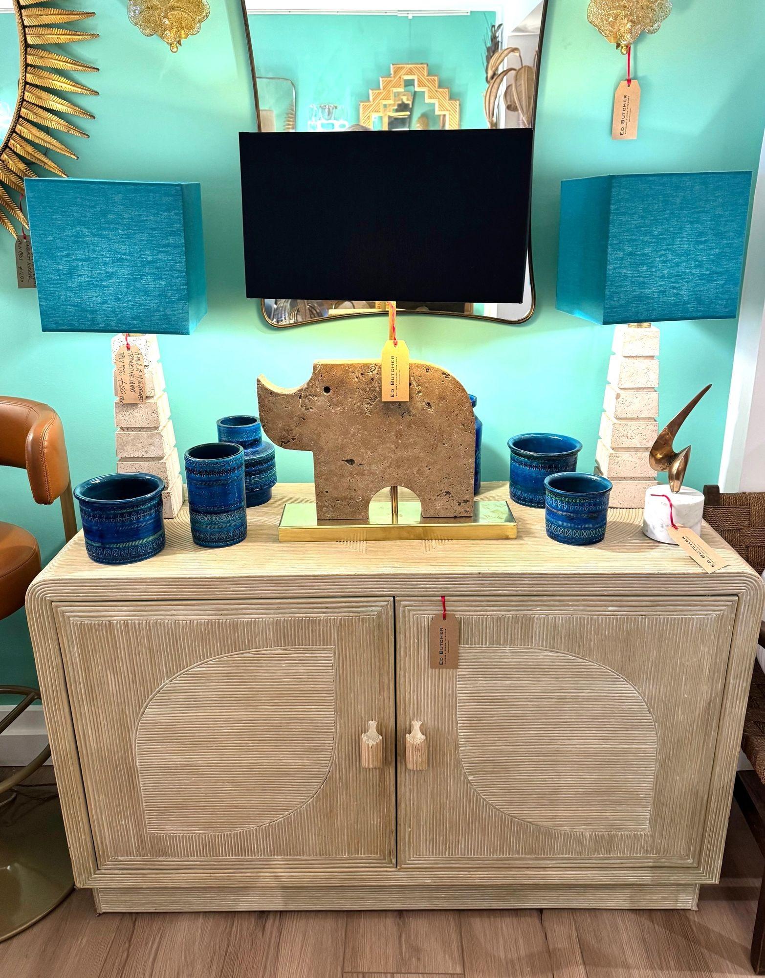 An Italian 1970s pencil reed bamboo, two doors, cabinet by Vivai Del Sud in vendita 3