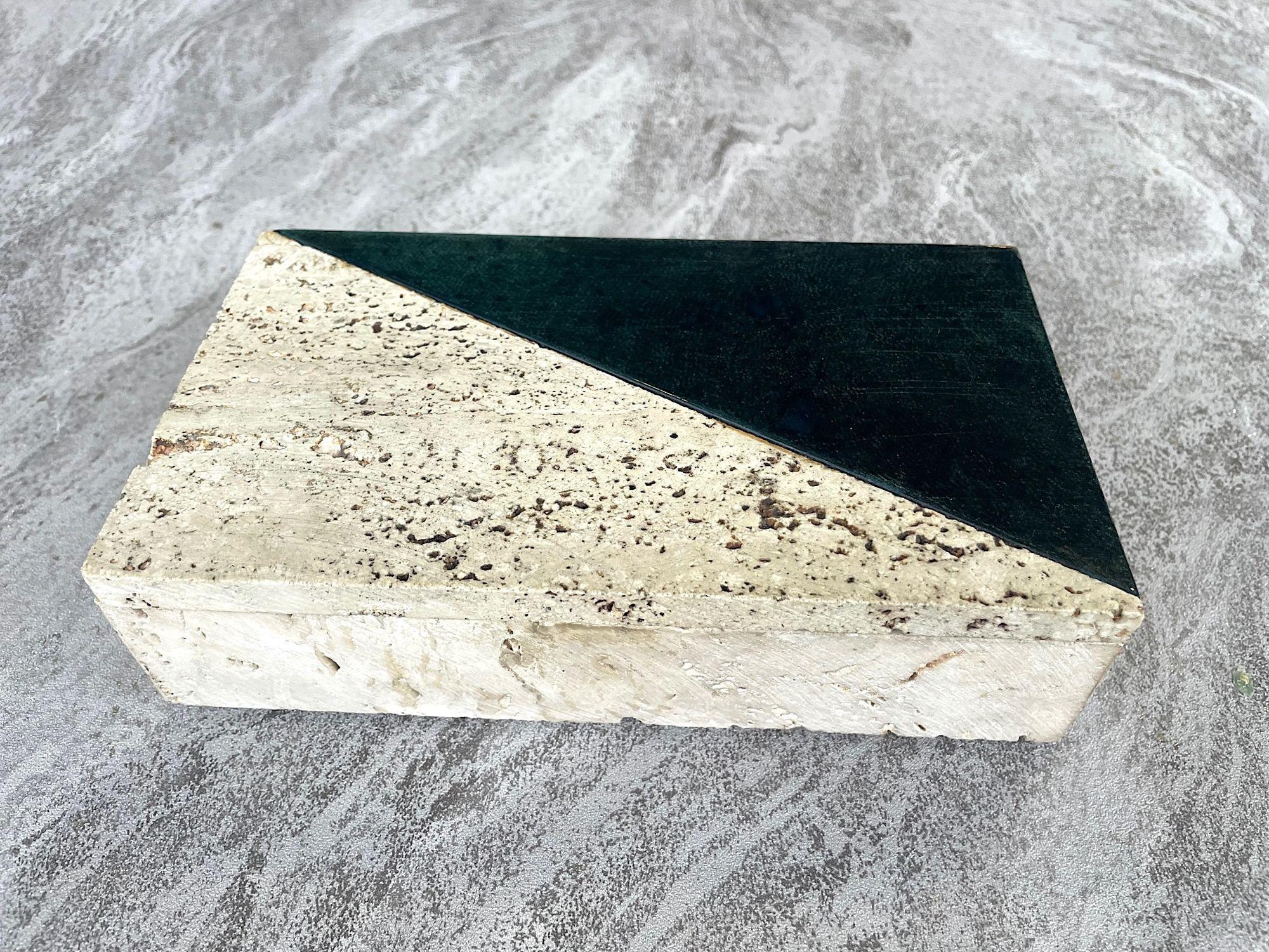 An Italian 1970s travertine box with green glazed tile detail. For Sale 6