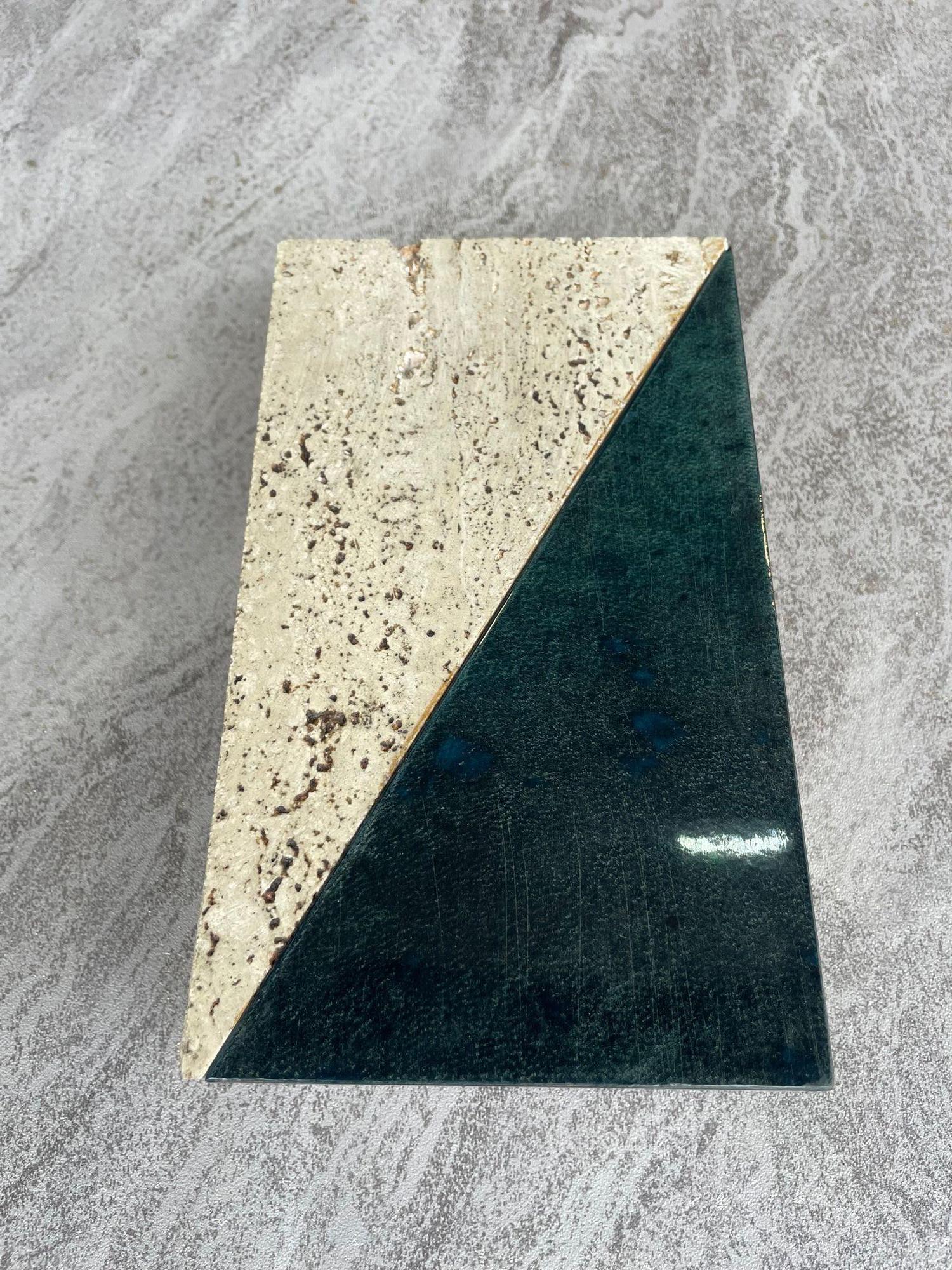 An Italian 1970s travertine box with green glazed tile detail. For Sale 9
