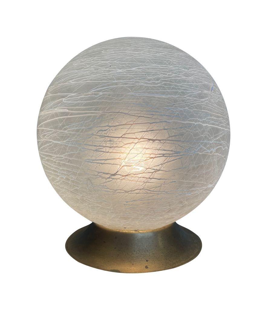 An Italian 1970s Venini Murano glass swirl ball lamp on brass base For Sale 5