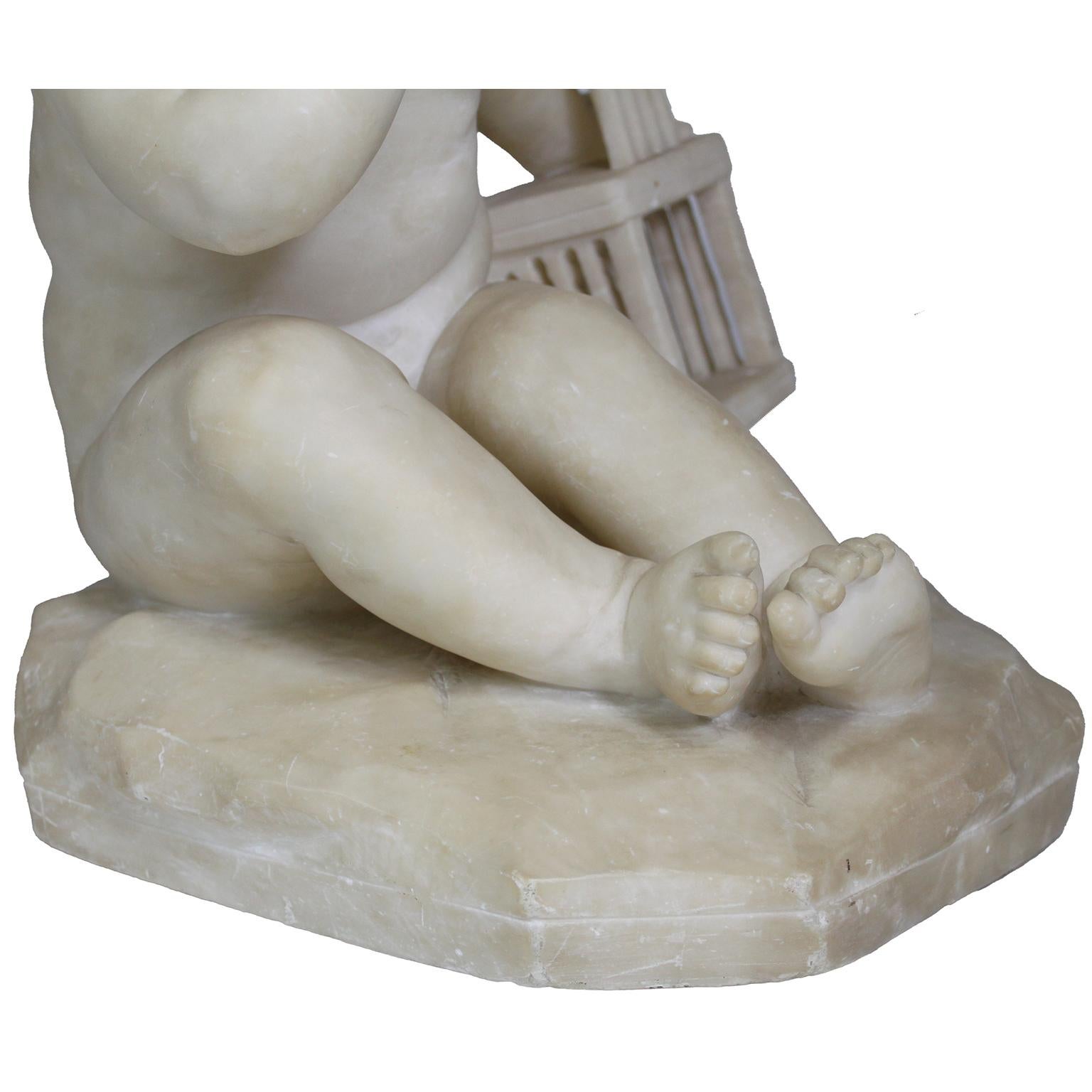 Gruppo italiano in alabastro intagliato del XIX-XX secolo raffigurante un bambino con gabbia per uccelli in vendita 5