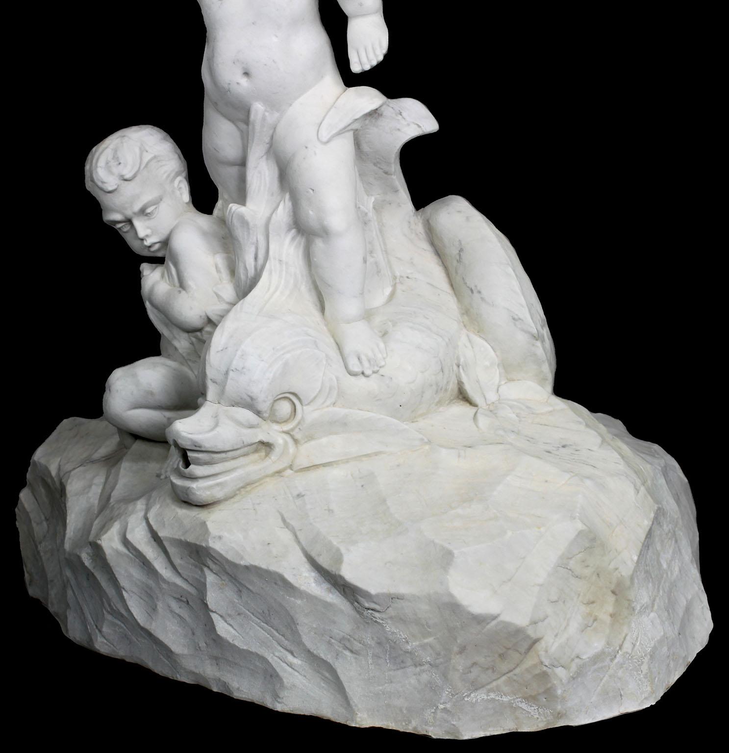 An Italian 19th/20th Century Carved Marble Figural Fountain with Children & Fish For Sale 8