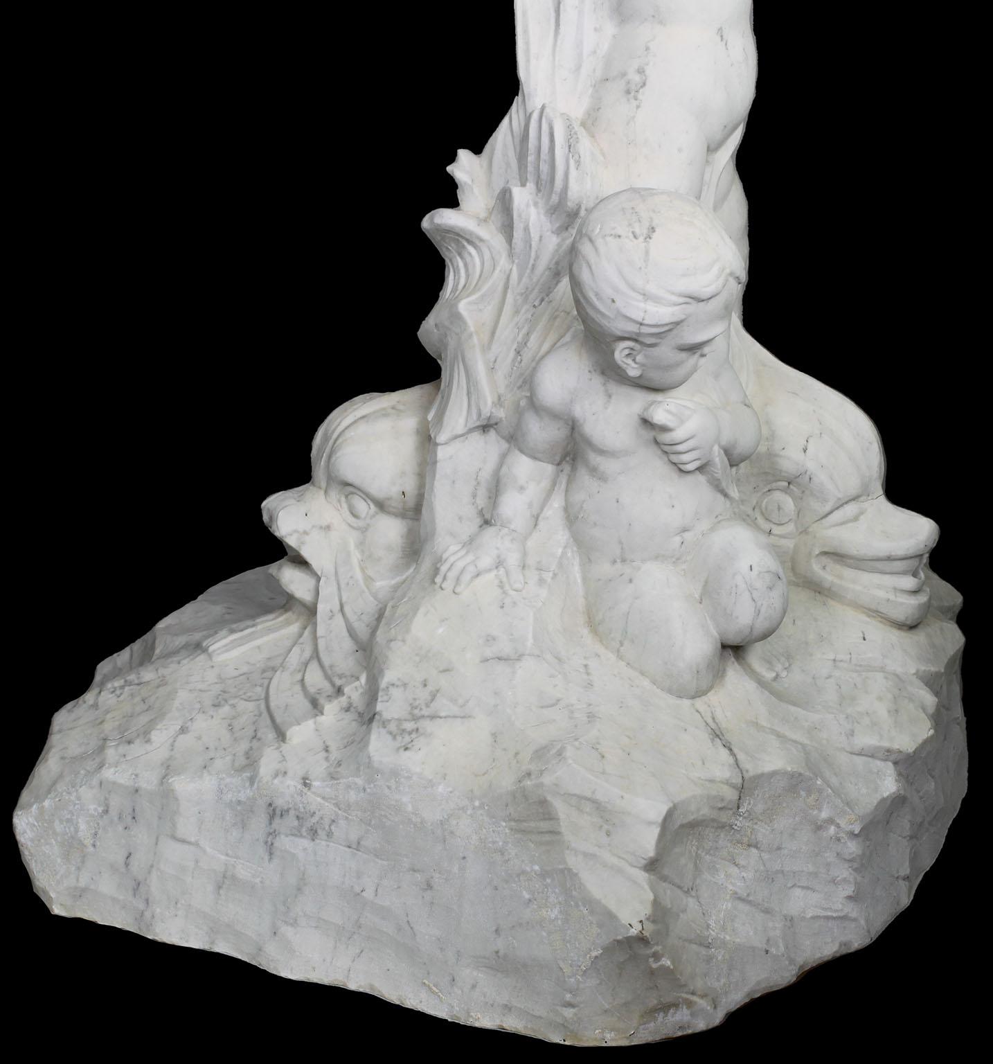 An Italian 19th/20th Century Carved Marble Figural Fountain with Children & Fish For Sale 13