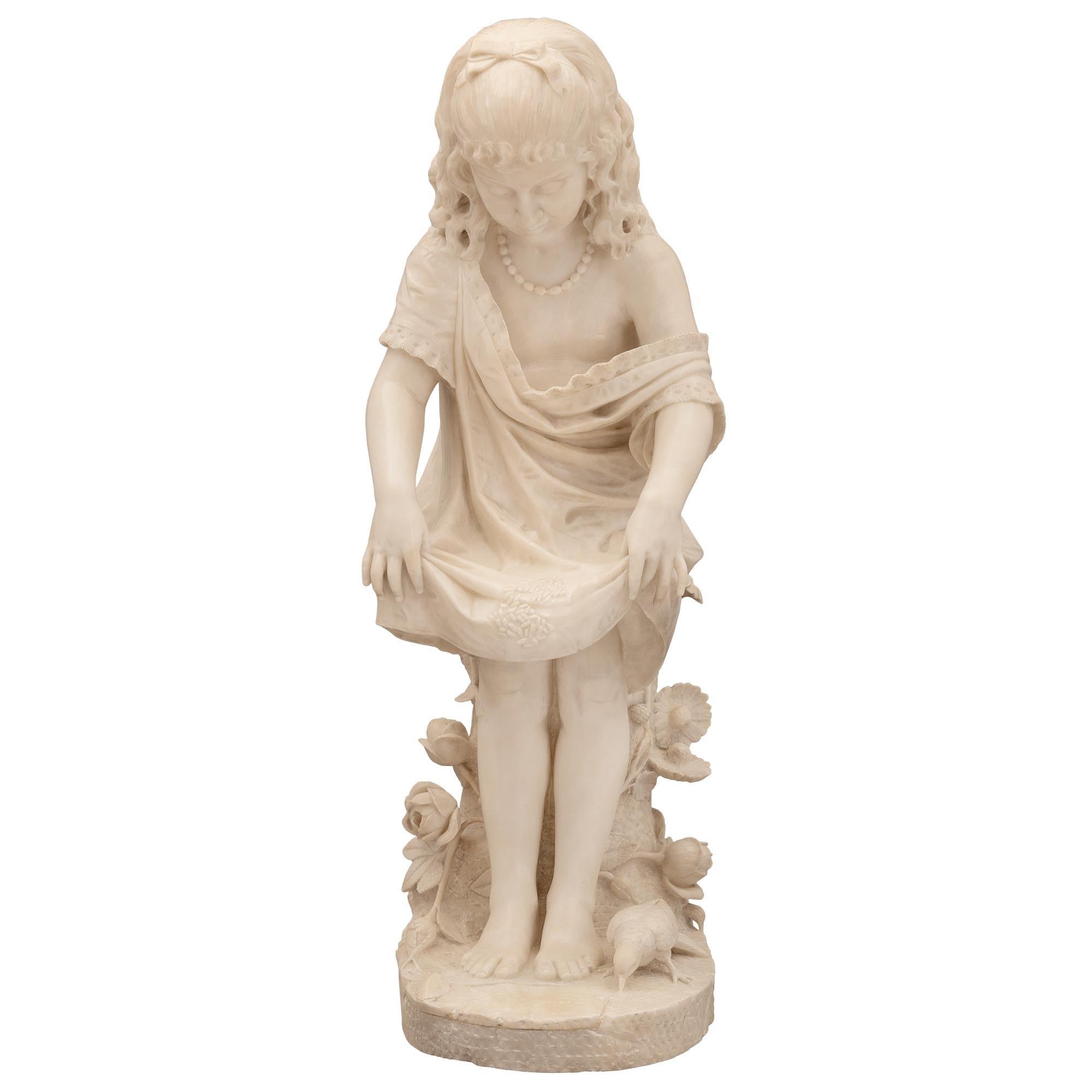 Italian 19th Century Alabaster Statue of a Young Girl Feeding Birds For Sale 8