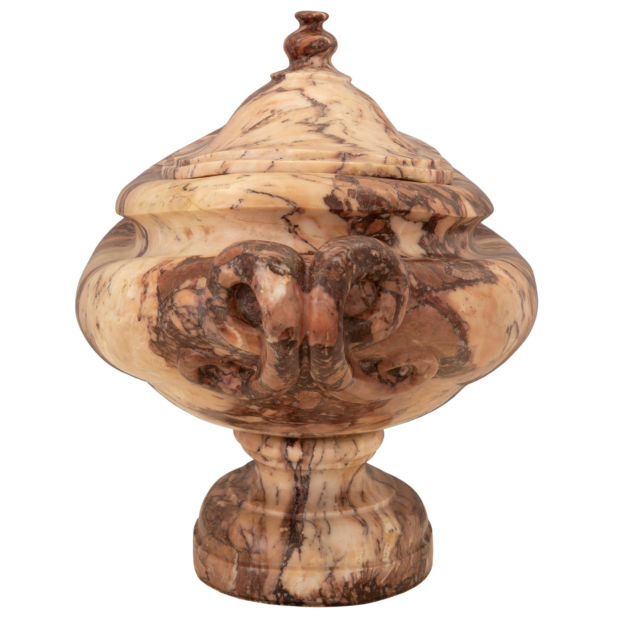 Italian 19th Century Brèche Violette Marble Lidded Urn For Sale 3