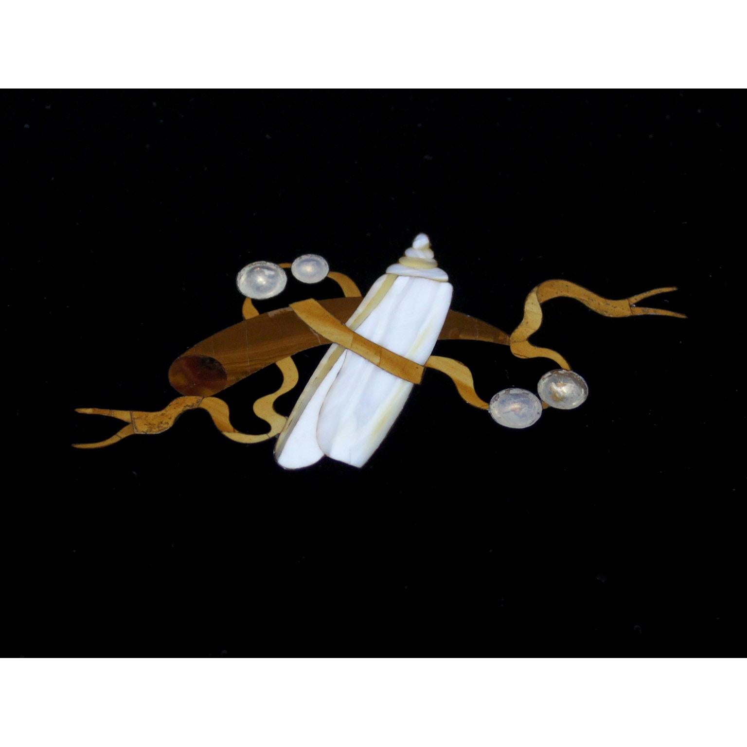 Table italienne du XIXe siècle en marqueterie de Pietra Dura Florentine sur un Stand en bois doré en vente 1
