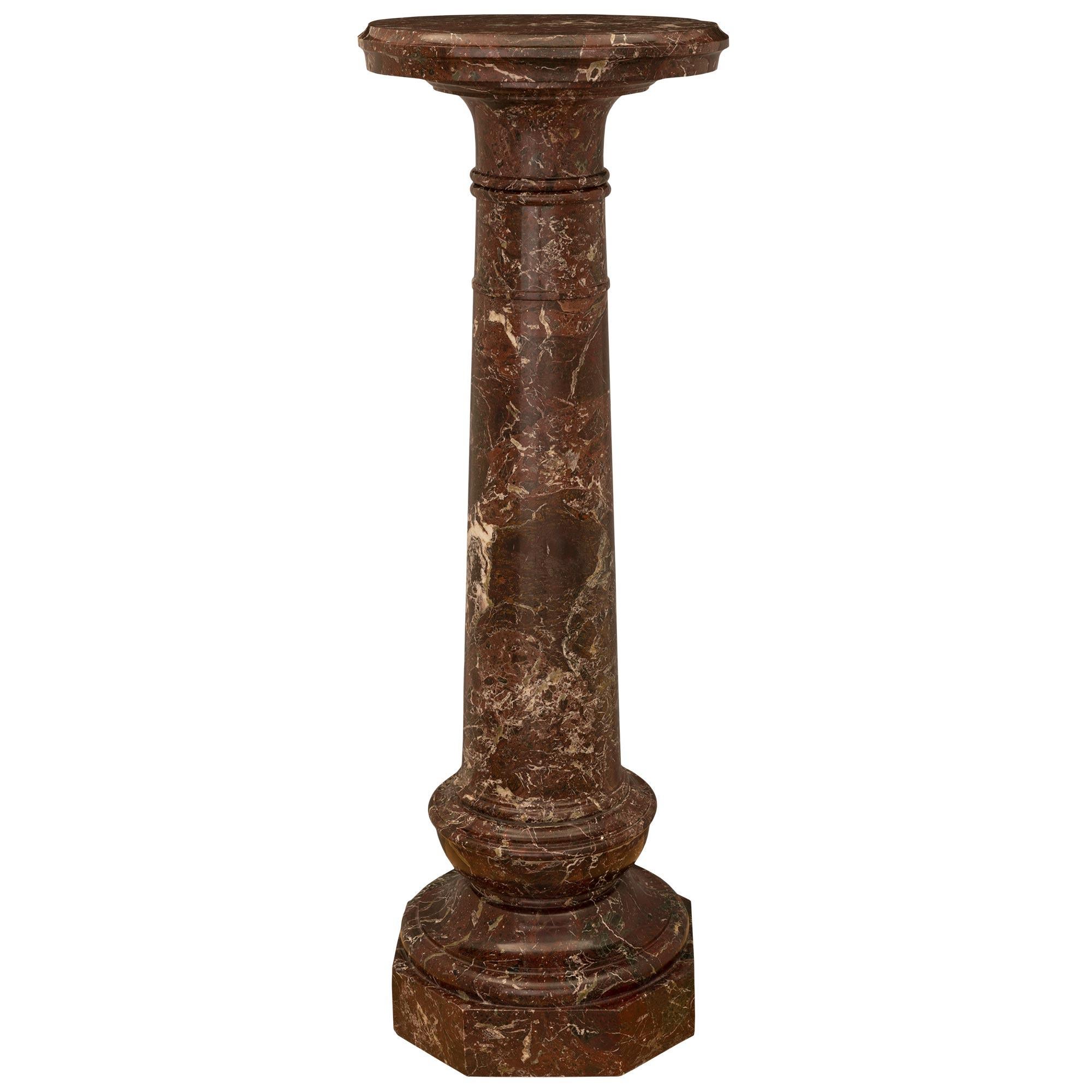 Italian 19th Century Louis XVI St. Rosso Levanto Marble Pedestal Column In Good Condition For Sale In West Palm Beach, FL