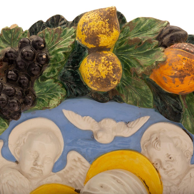 An Italian 19th Century Majolica Wall Plaque In The Manor Of Luca Della