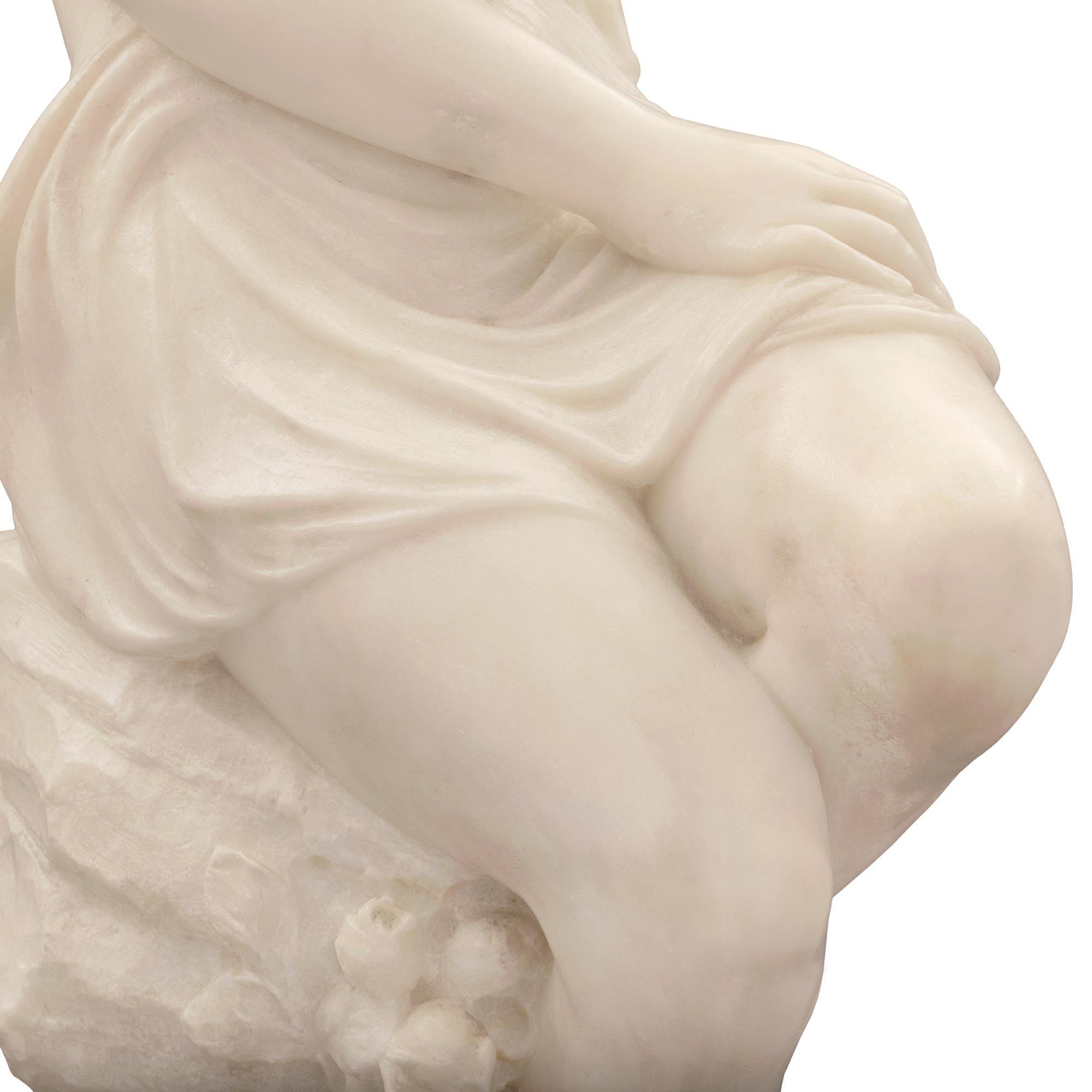 Italian 19th Century Marble Statue of Psyche on Her Original Pedestal For Sale 6