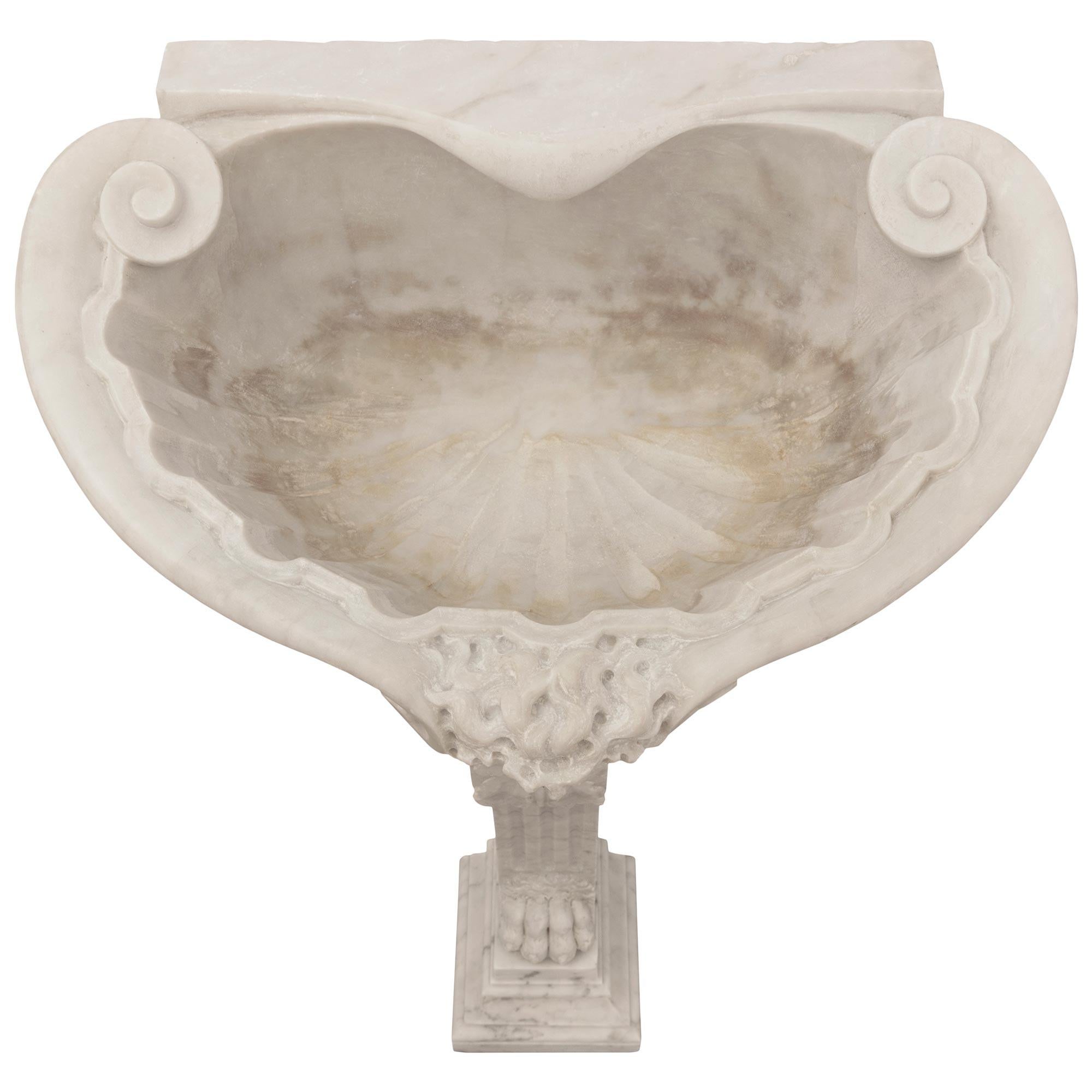Carrara Marble An Italian 19th century Neo-Classical st Carrara marble bird bath/sink For Sale
