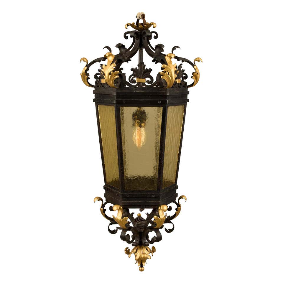 Renaissance Lighting & Light Fixtures - 91 For Sale at 1stdibs