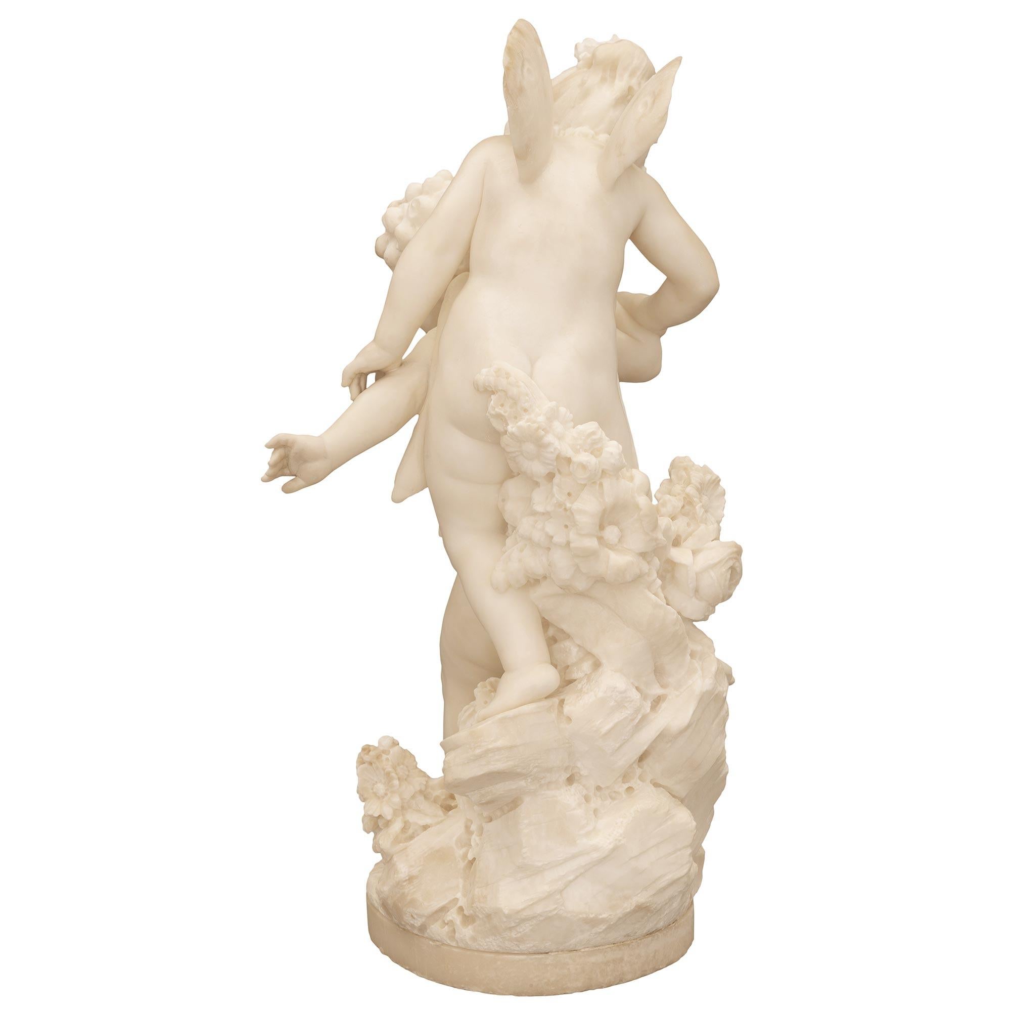 Marbre Statue italienne du 19ème siècle en marbre blanc de Carrare intitulée Amore Sdegnato en vente