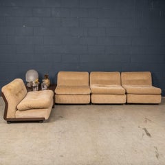 An Italian "Amanta" 4-Piece Modular Sofa By Mario Bellini For B&B Italia c.1980