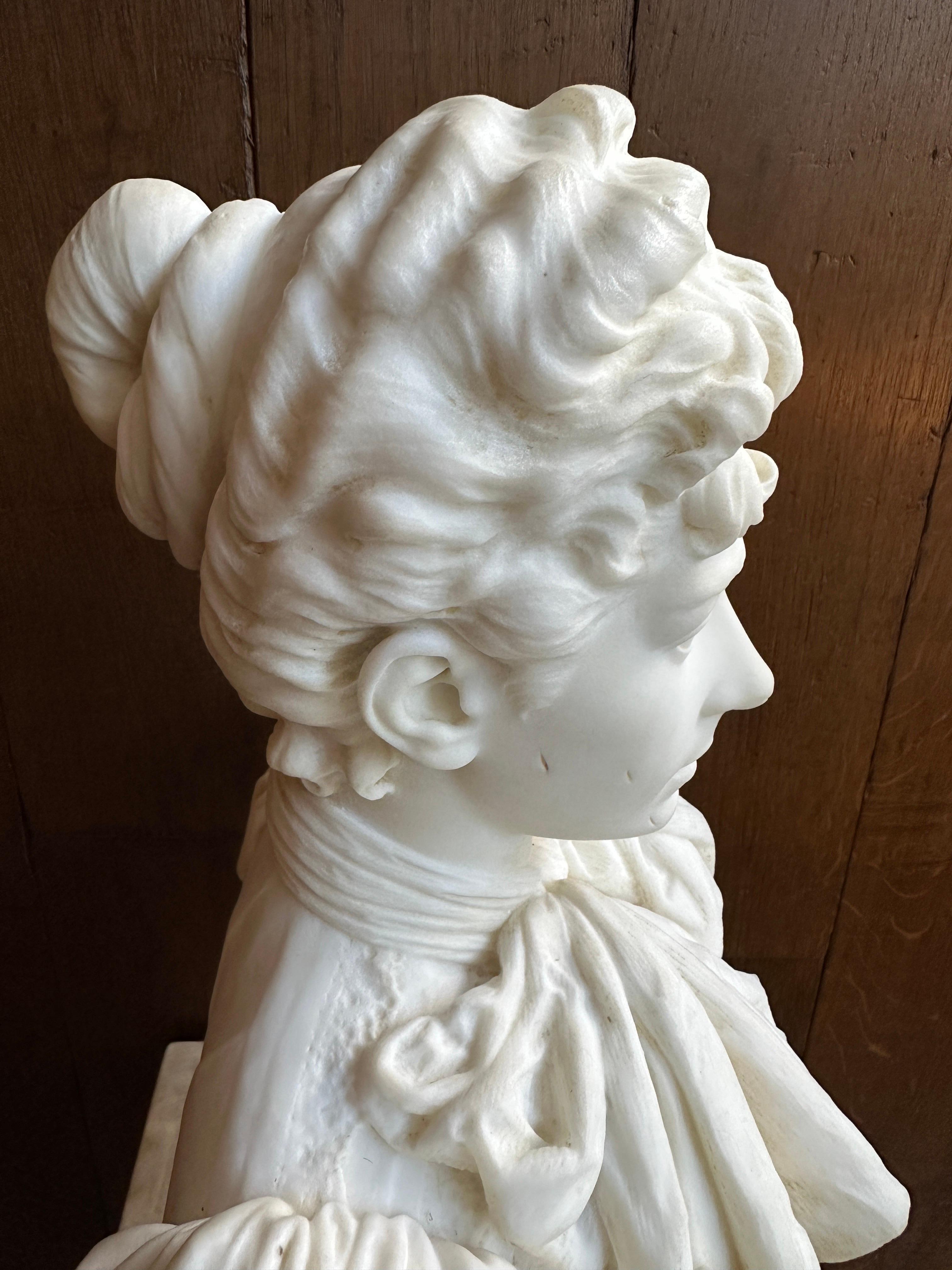 An Italian Antique Statuary White Marble Female Bust BY G Focardi Florence  For Sale 1