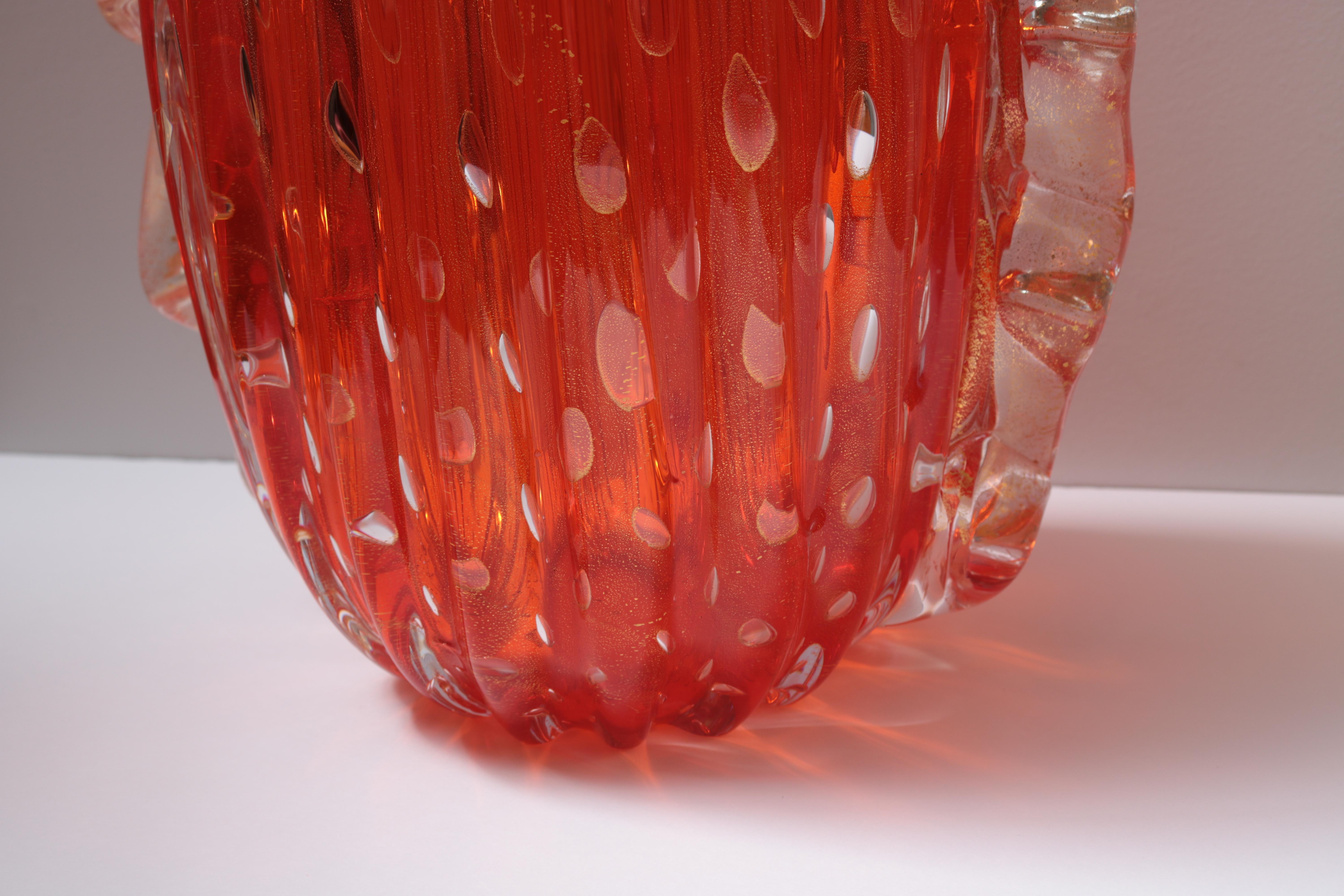 Italian Art Glass Vase by Toso For Sale 1