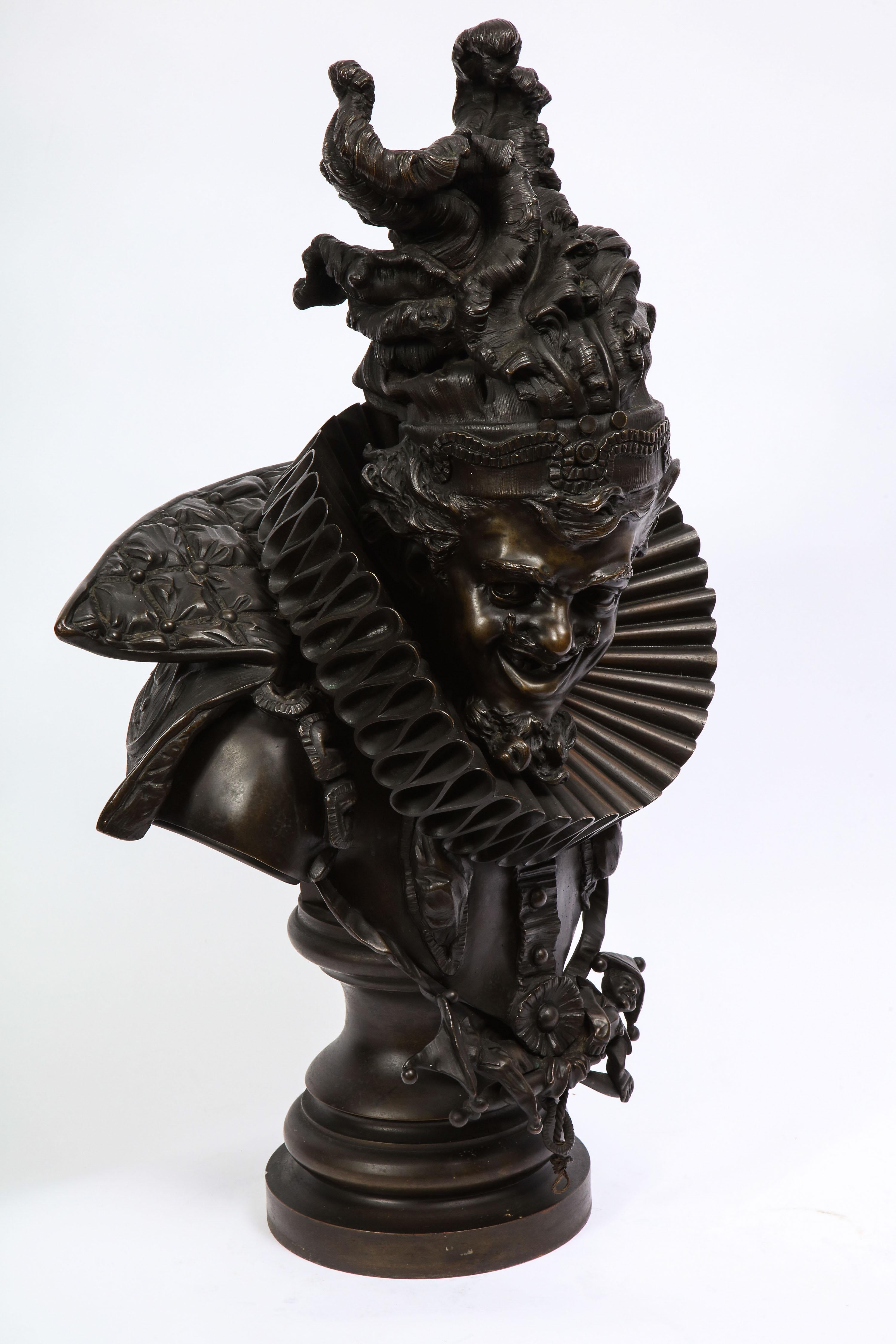 Italian Bronze Bust of a Court Jester, Signed Antonio Pandiani For Sale 3