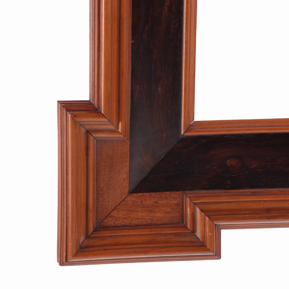 An Italian carved frame, C. 1930. In Good Condition For Sale In Philadelphia, PA