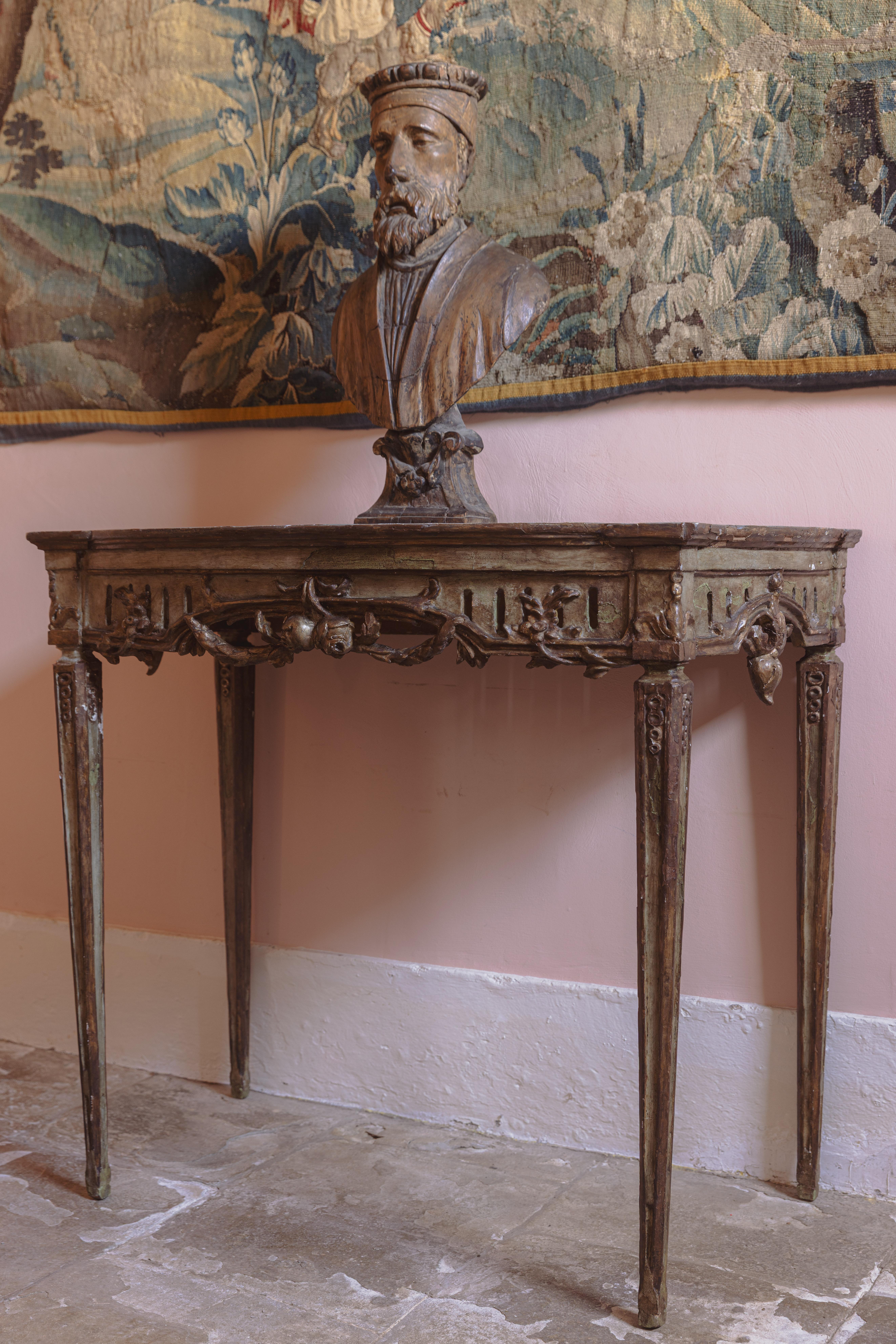 An 18th Century Italian Console Table For Sale 3