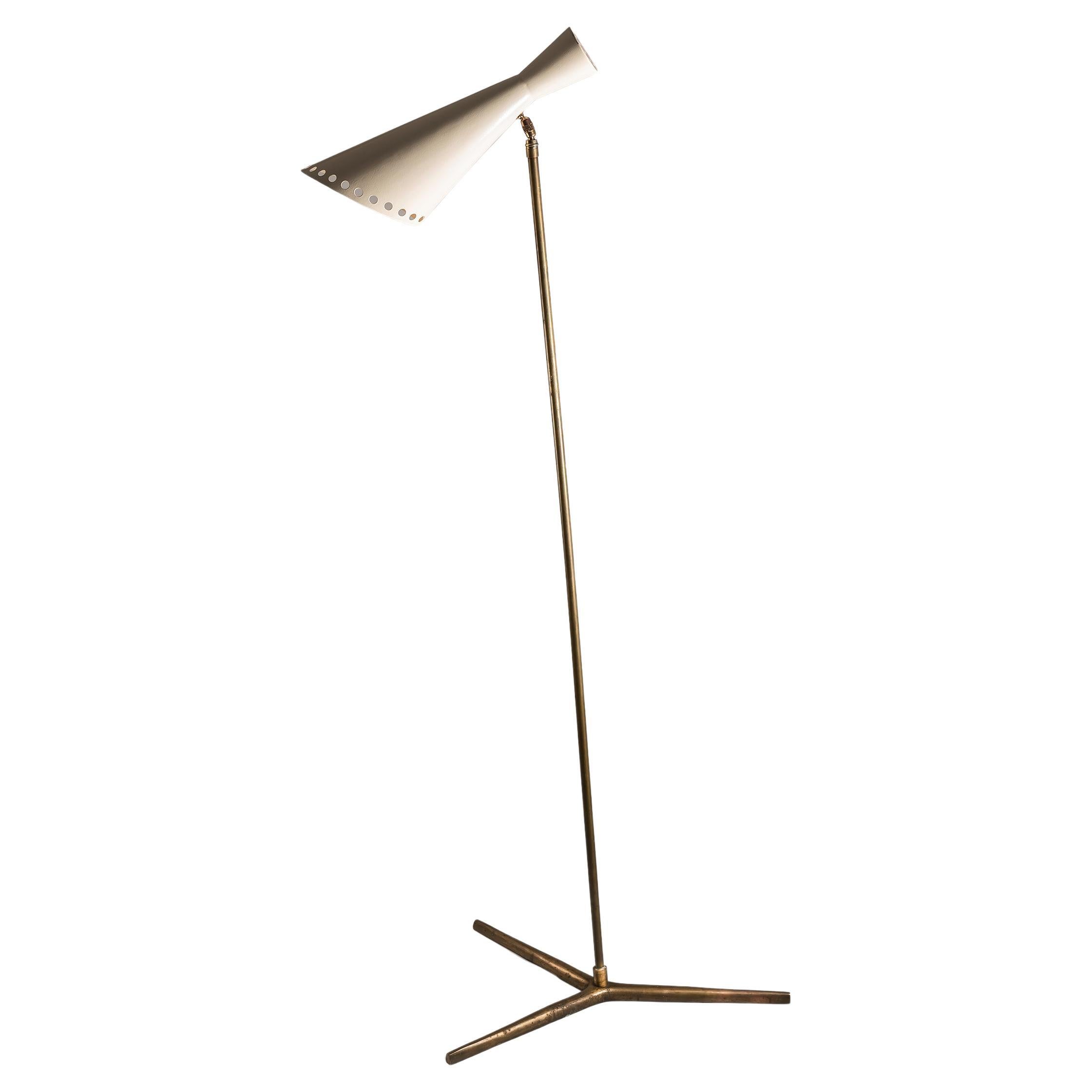 An Italian Diabolo floor Lamp in Brass and Metal Lacquered, 1950s For Sale