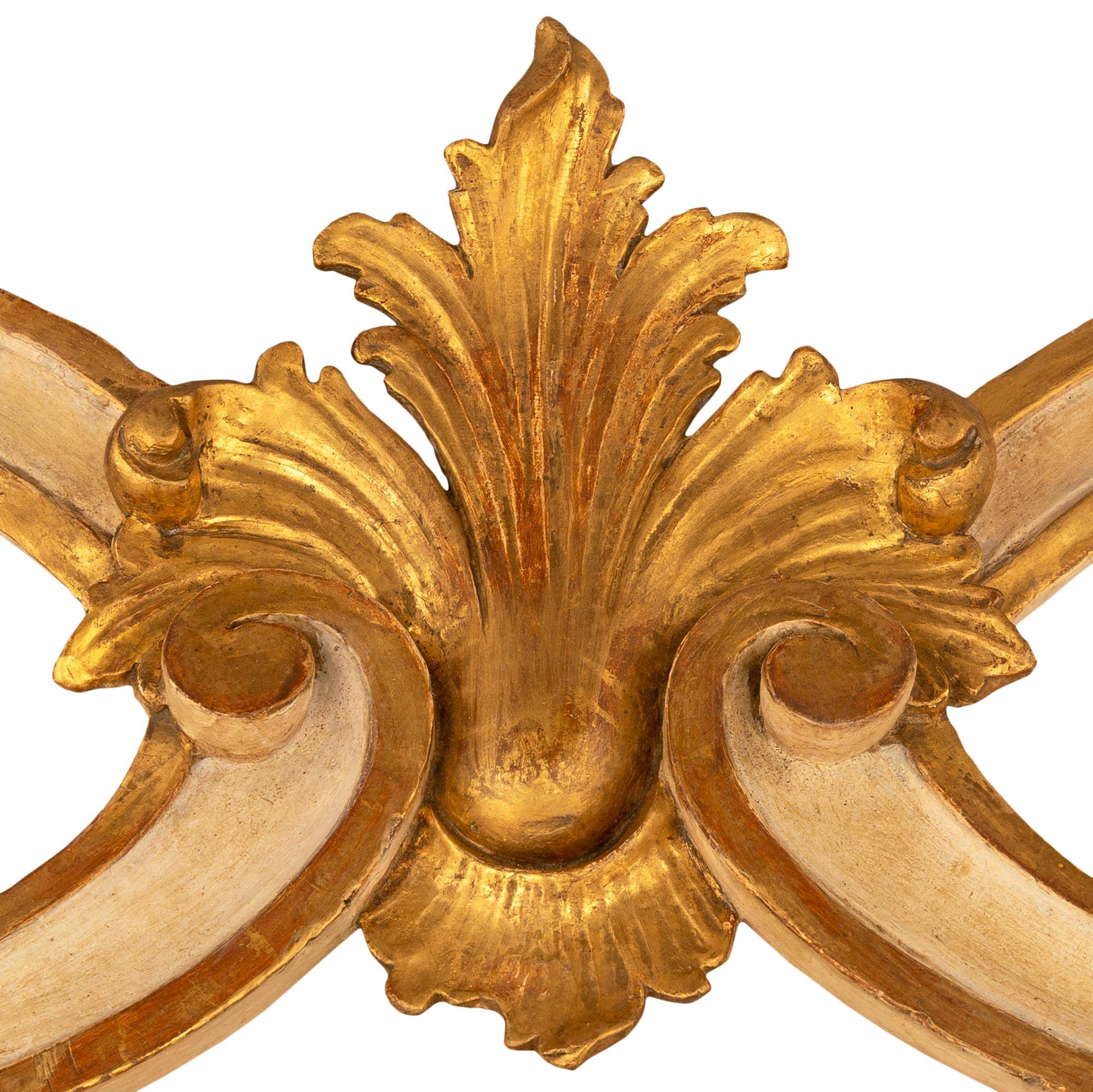 Eine italienische Konsole aus Alabastro Fiorito aus venezianischem St. Giltwood des frühen 18. im Angebot 1