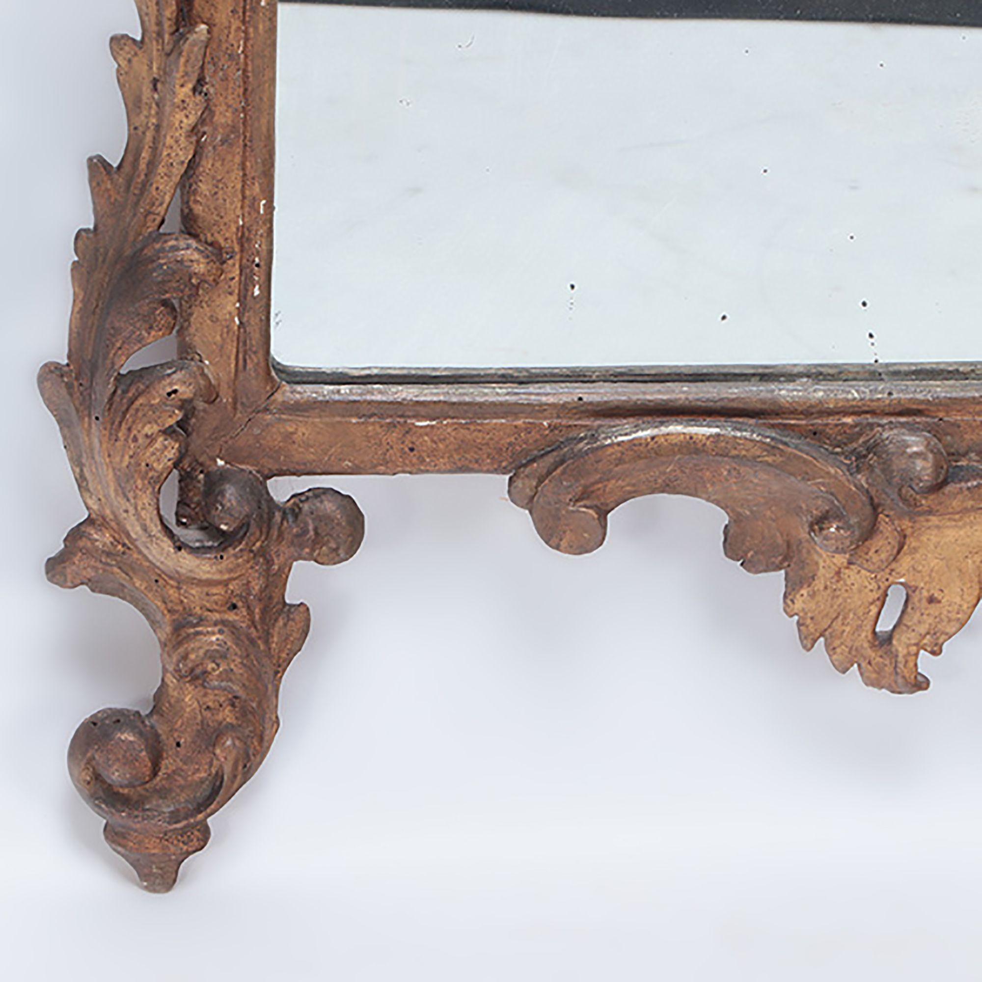 Italian Giltwood and Carved Mirror, circa 1810 2