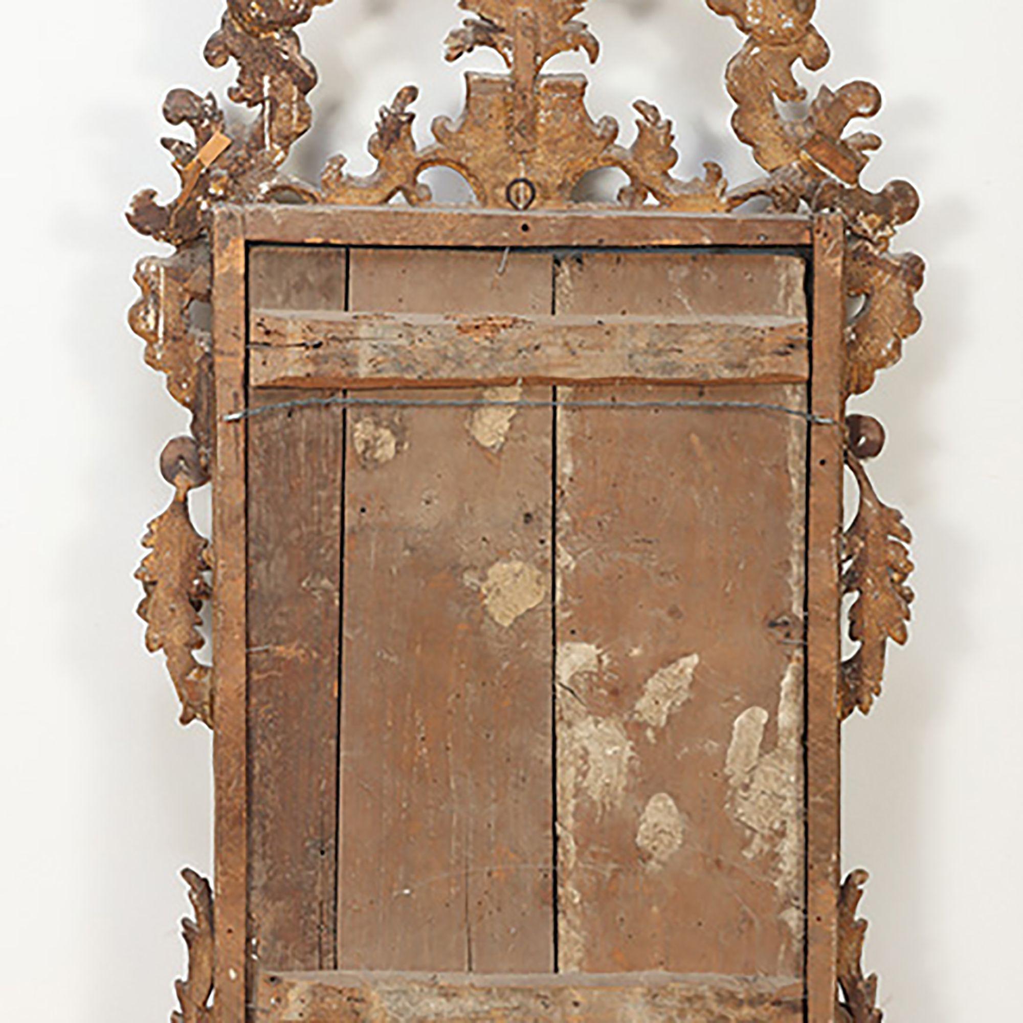 Italian Giltwood and Carved Mirror, circa 1810 3