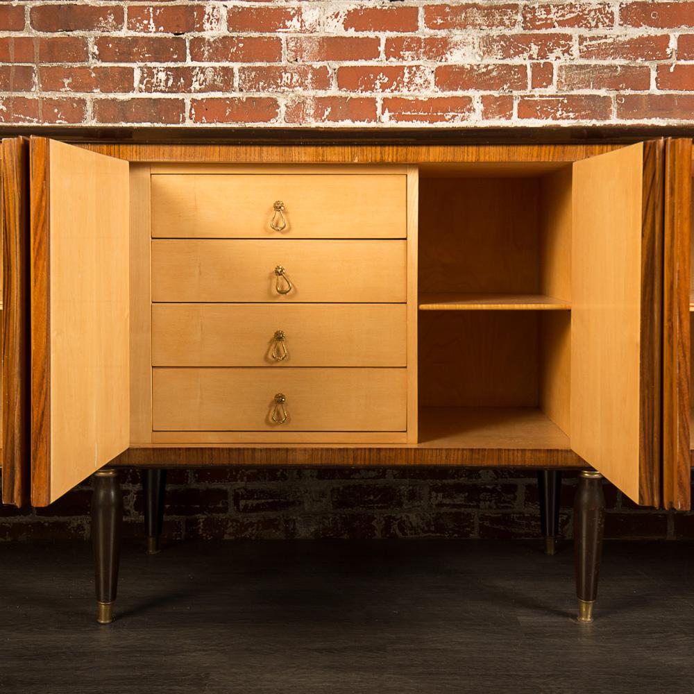 Italian La Permanente Mobili Cantu Walnut Inlay Sideboard, circa 1945. 2