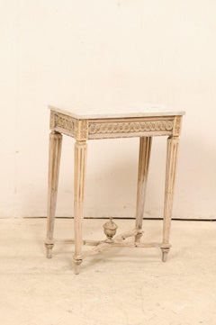 Italian Late 18th Century Slender Carved-Wood Side Table with Marble Top