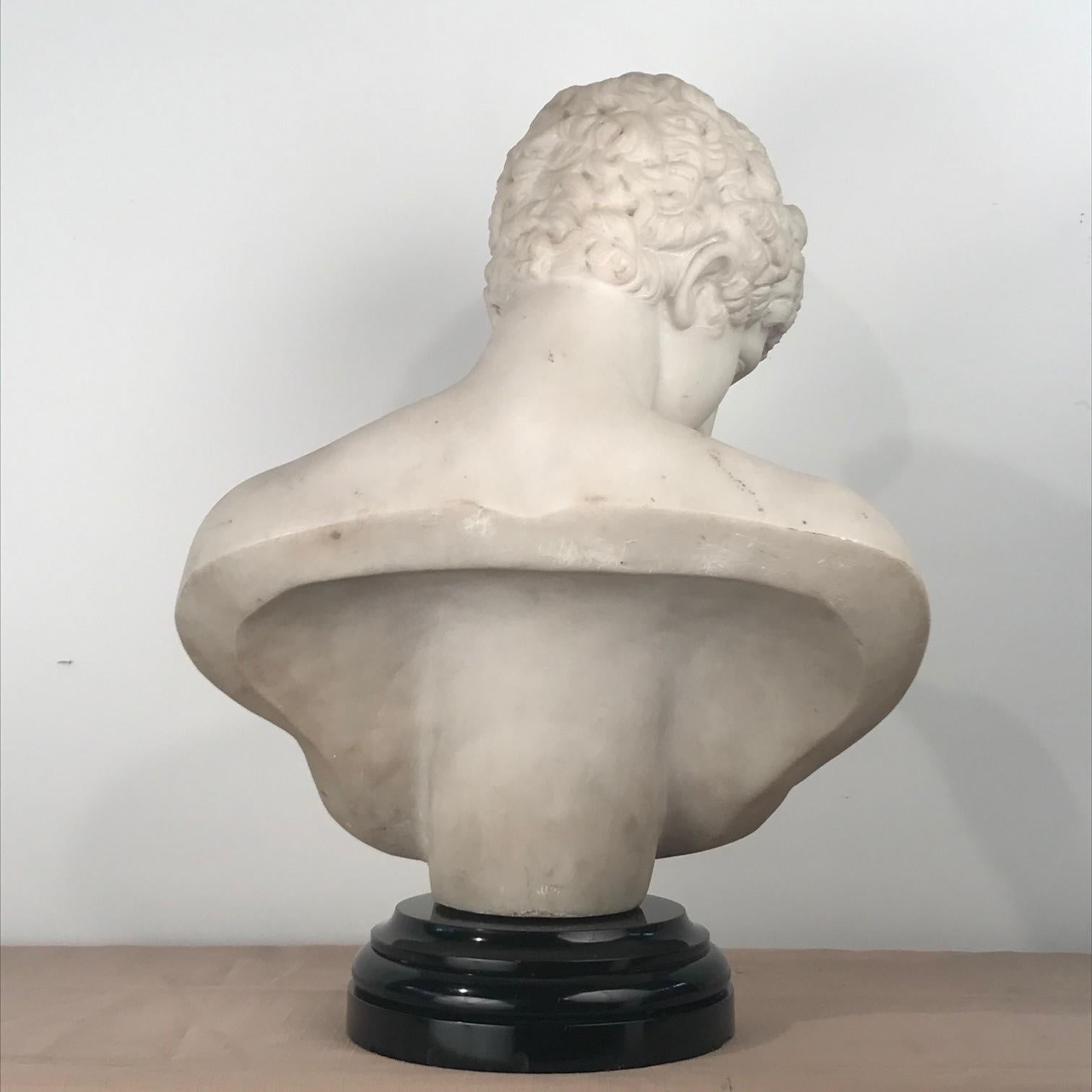 Italian Marble Bust of Antinous, after the Antique In Good Condition In Montreal, QC