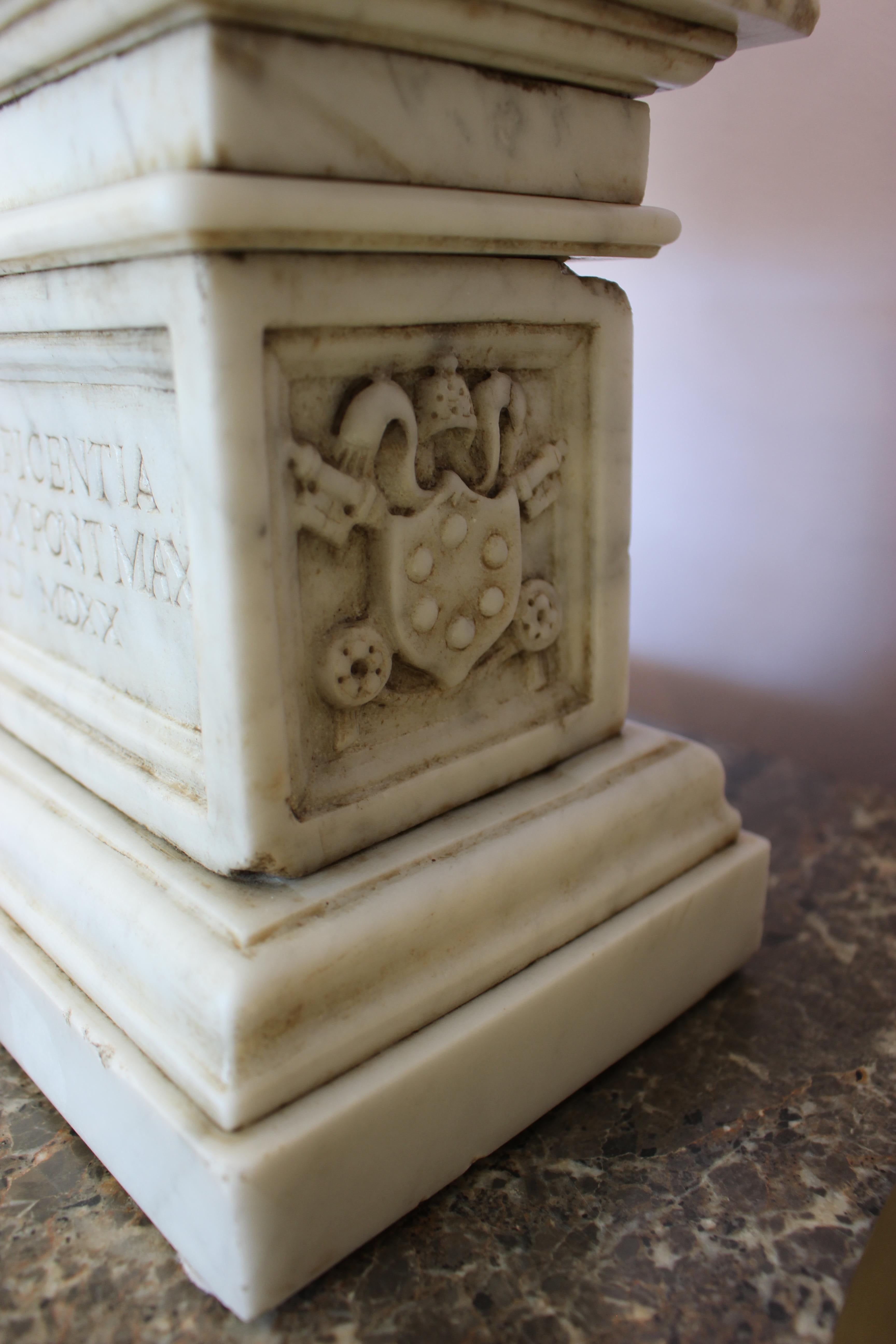 Italian Marble Model of the Novicella For Sale 2