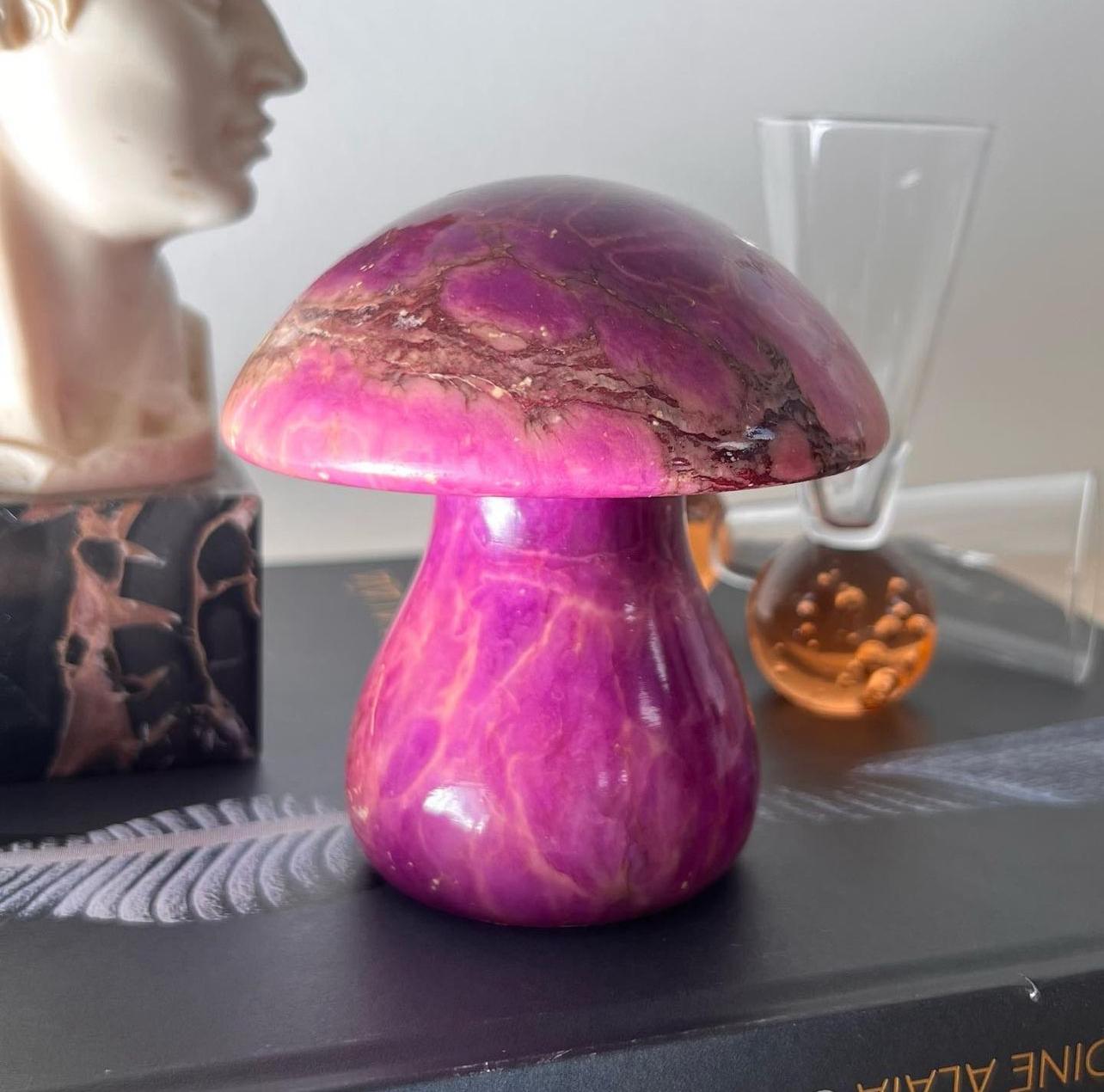 Hand-Carved An Italian marble mushroom objet d’art in magenta, mid 20th century  For Sale