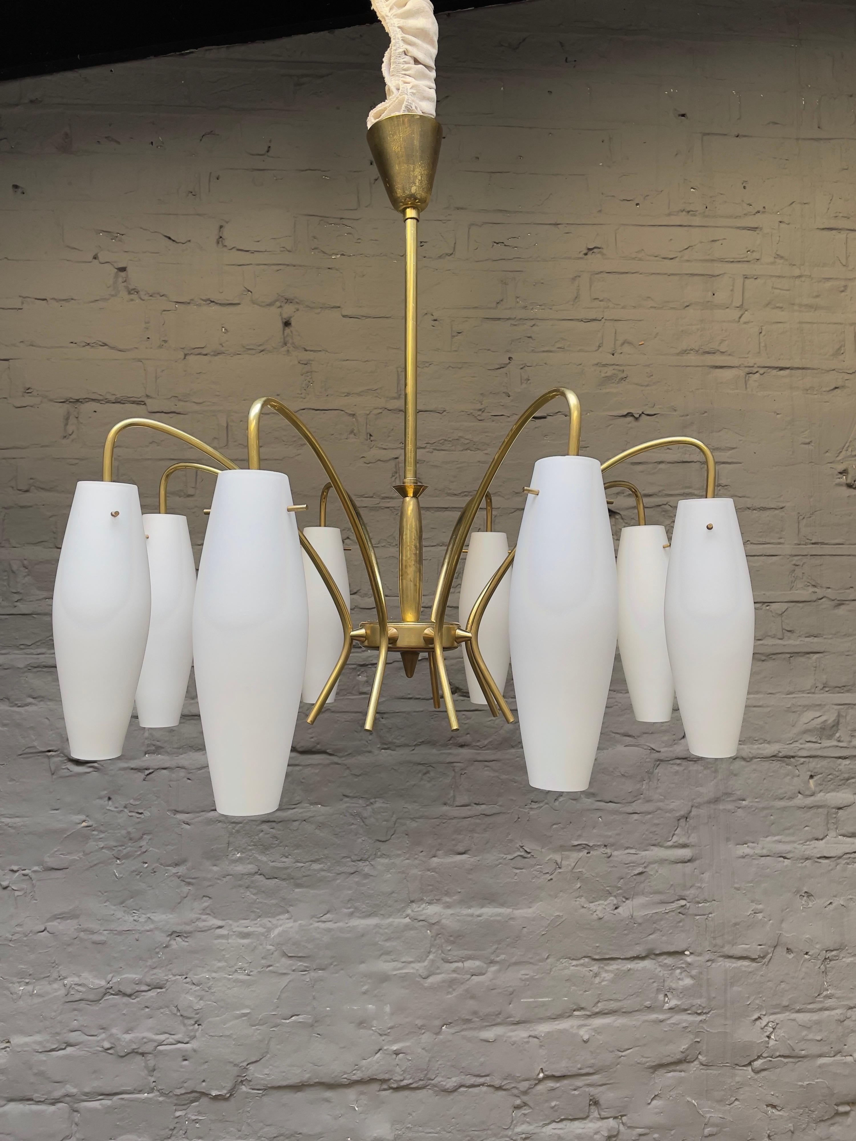 Italian Midcentury Brass and Opaque Glass Chandelier 8