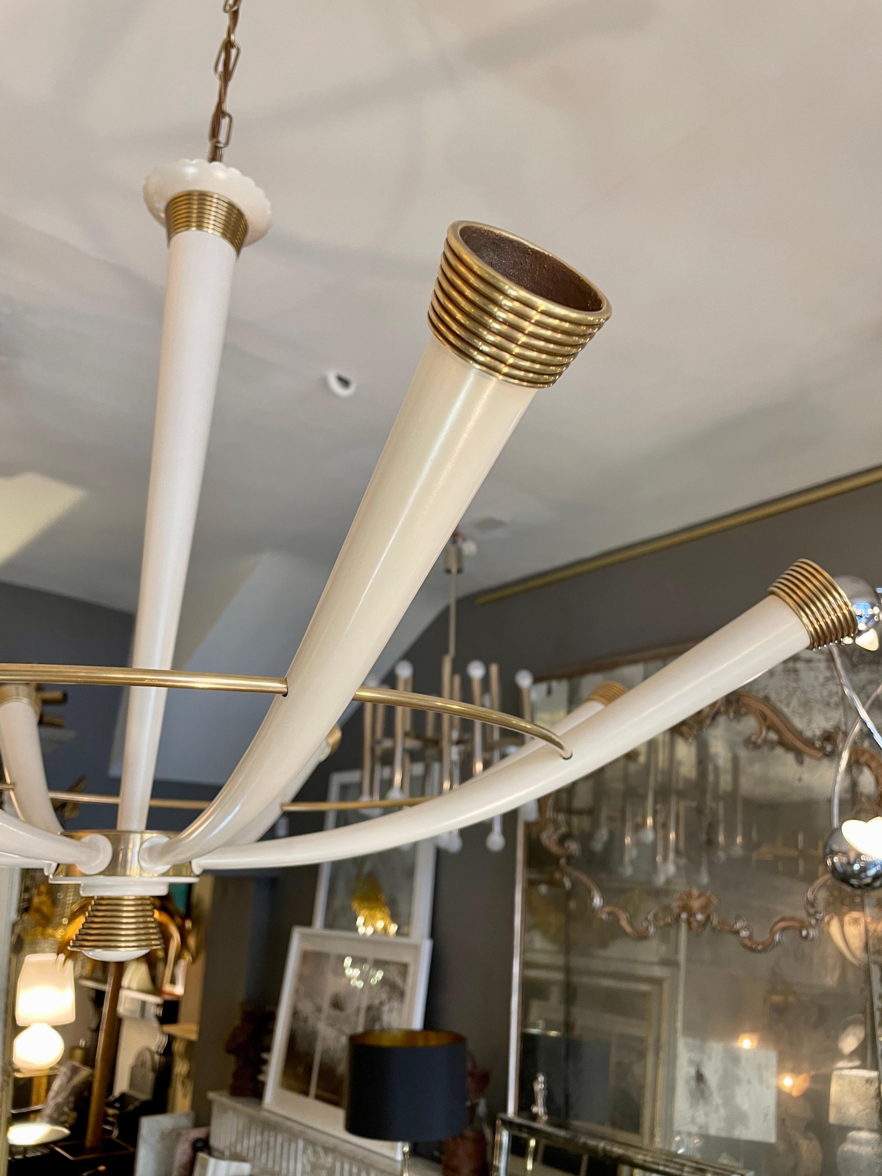 Metà XX secolo Lampadario italiano di metà secolo in ottone in vendita