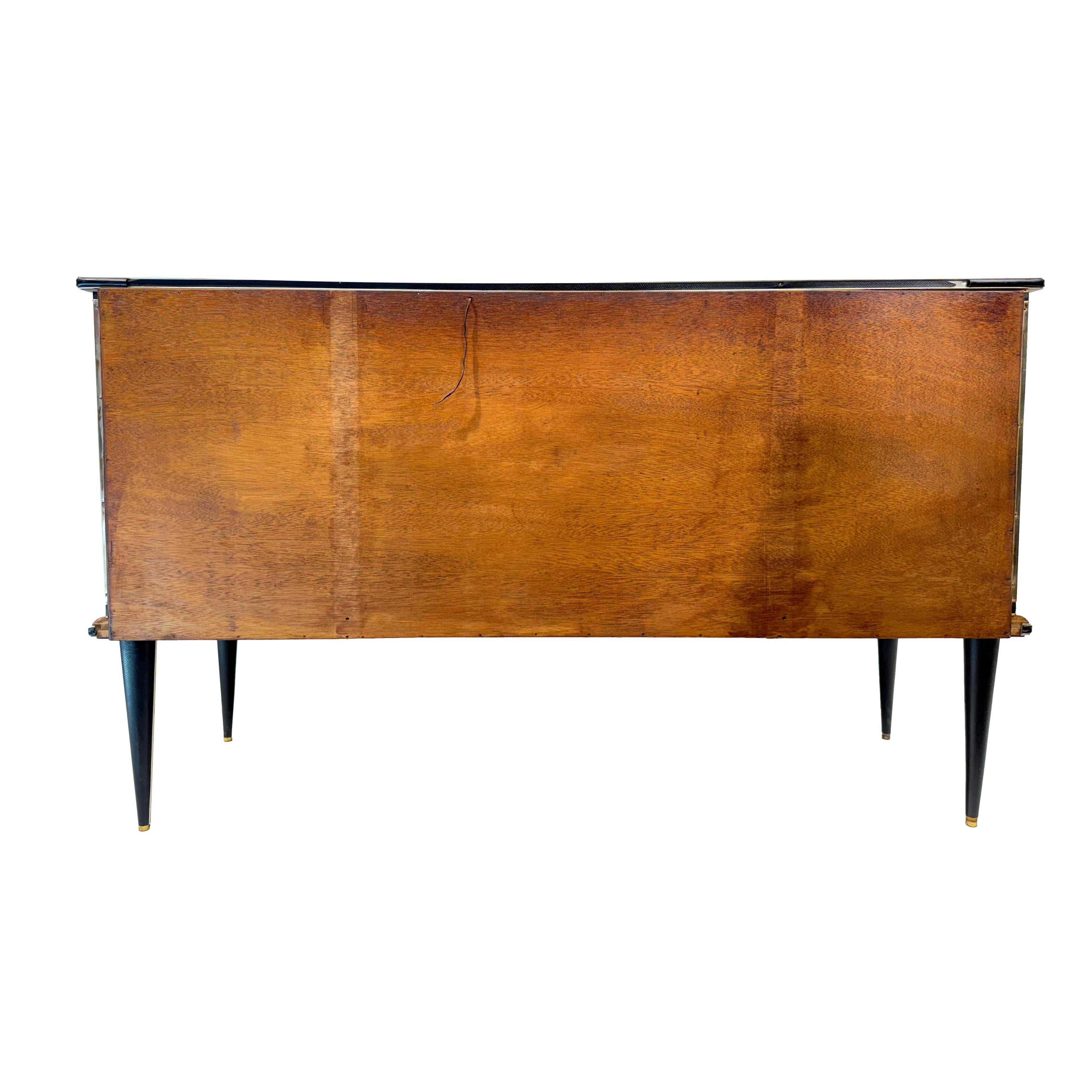 An Italian Mid-Century Modern Cocktail Credenza by Umberto Mascagni, ca. 1950 5
