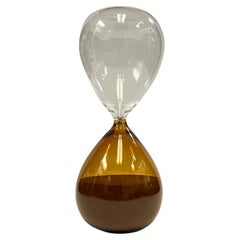 Eine italienische Murano-Sanduhr aus der Mitte des Jahrhunderts, eine moderne Stundenglasuhr