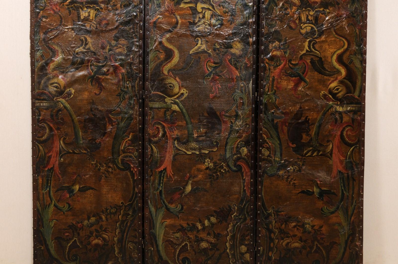 Italian Pair of Leather Embossed Room Dividers, Turn of the 17th & 18th Century For Sale 7