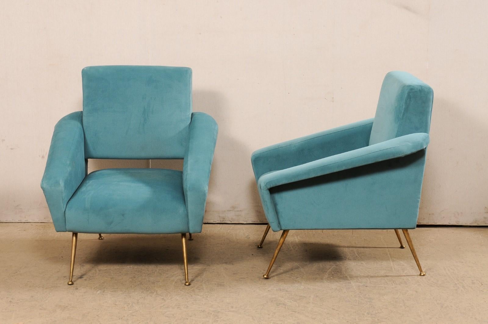 Italian Pair of Mid-Century Modern Upholstered Club Chairs For Sale 4