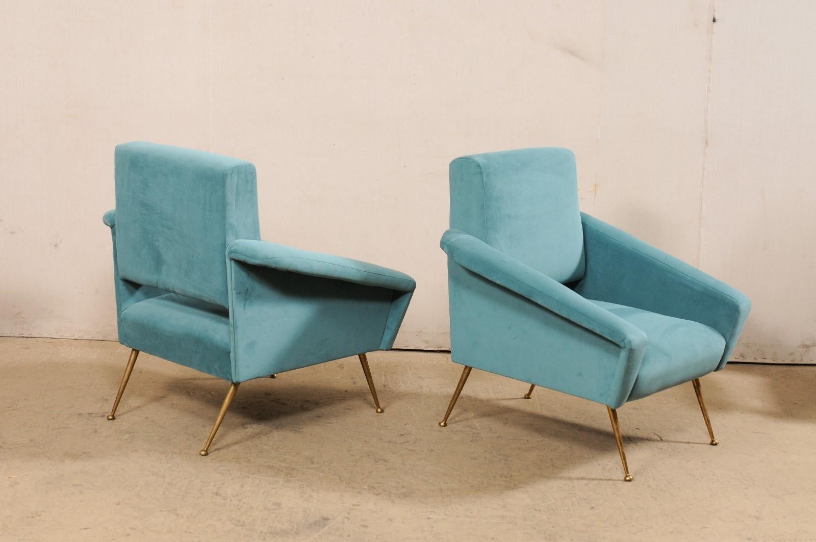Italian Pair of Mid-Century Modern Upholstered Club Chairs For Sale 1
