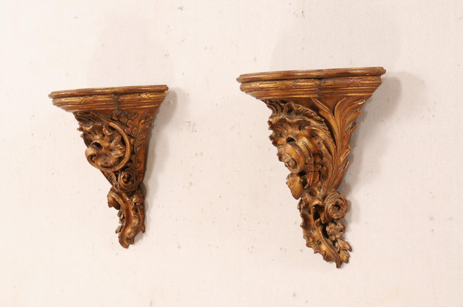 Italian Pair of Ornately-Carved Wood Shelves in Gold 4