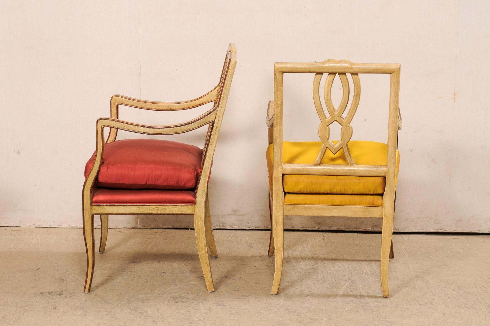 Ein italienisches Paar „ Running-Knot“-Sessel mit Splat-Akzent und gepolsterten Sitzen im Angebot 3